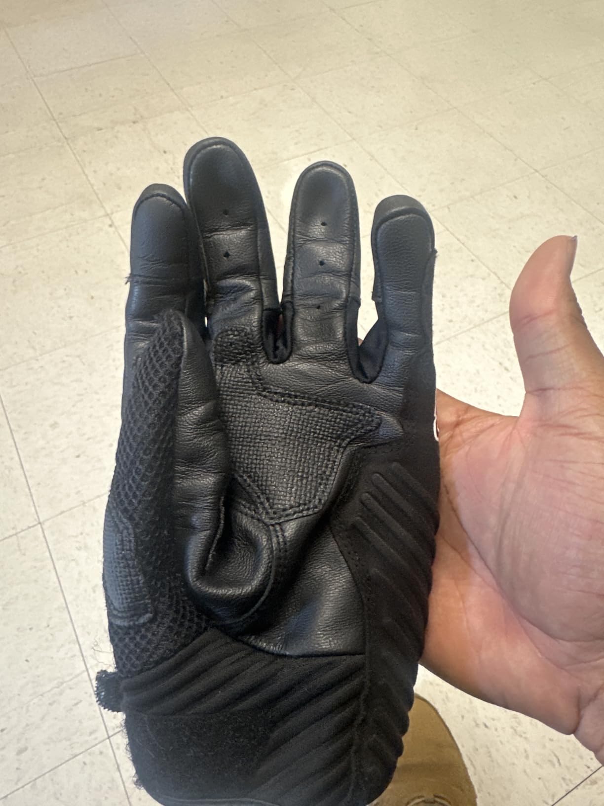 Alpinestars SMX 1 Air V2 Motorcycle Gloves Lightweight Ventilated Design Street Riding Comfort Enhanced Grip Protection customer photo 1
