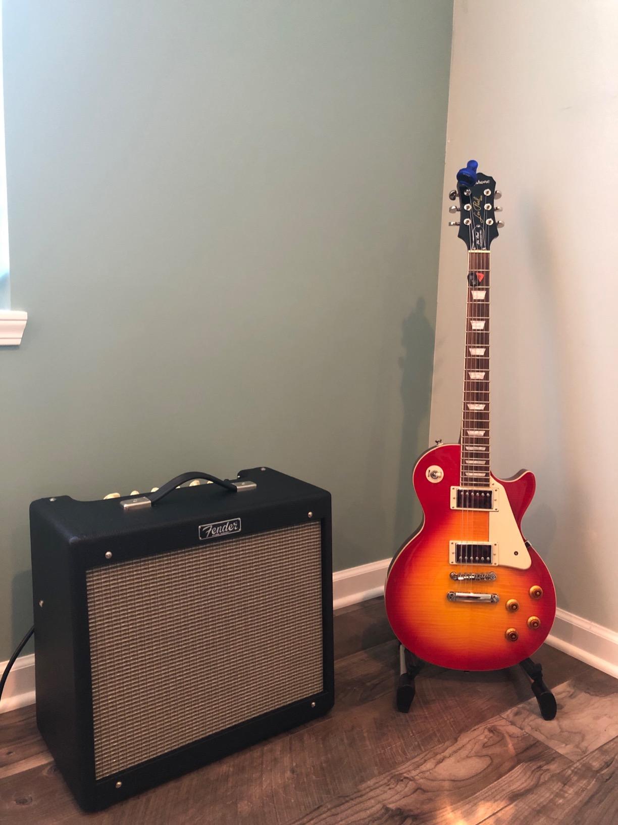 Fender Blues Junior IV Guitar Amplifier with Speaker, Black, 2-Yr Warranty customer photo 1