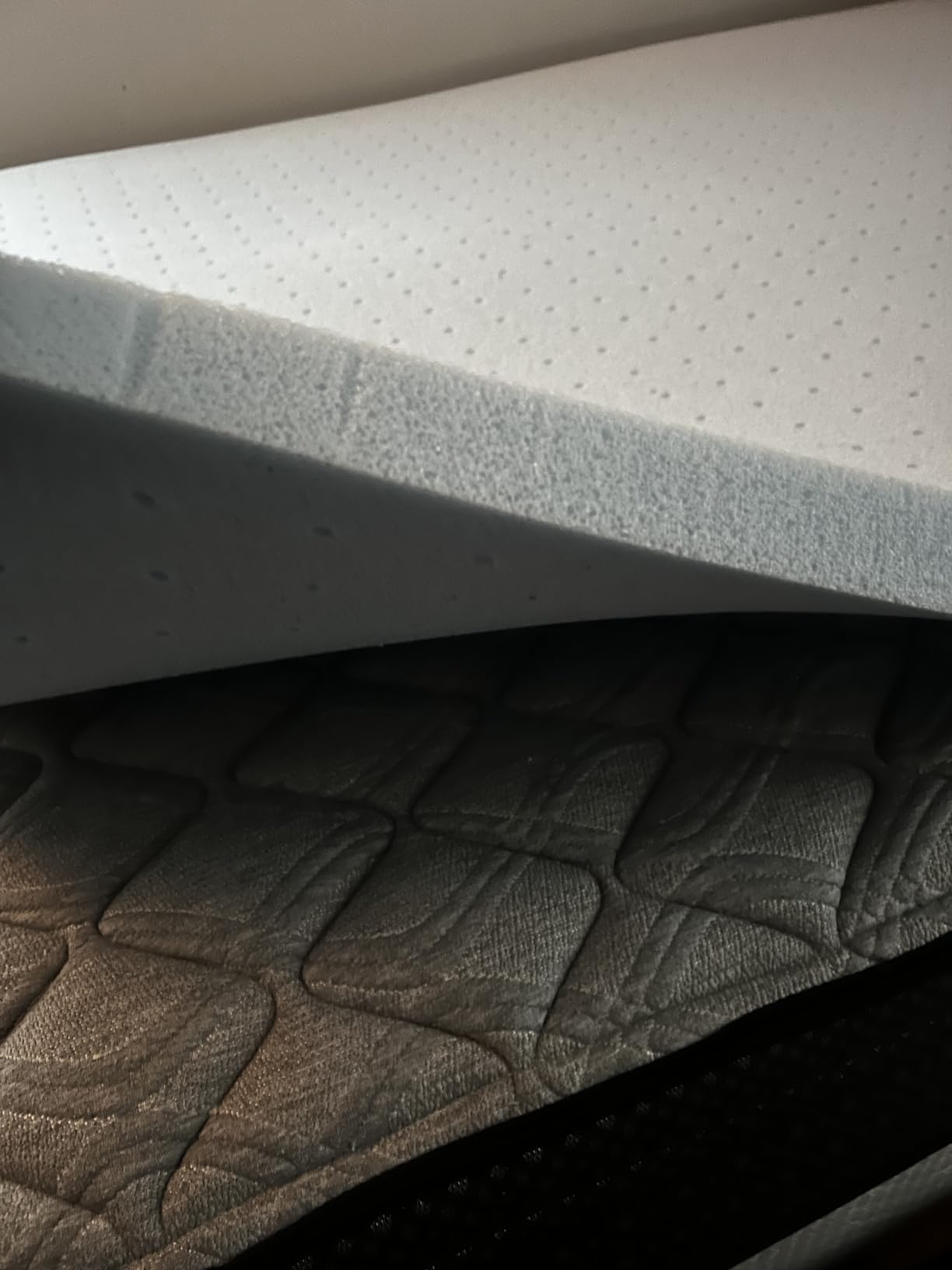 Best Price Mattress 3 Inch Ventilated Memory Foam Mattress Topper, Cooling Gel Infusion, CertiPUR-US Certified, Dorm Essentials, Queen customer photo 2