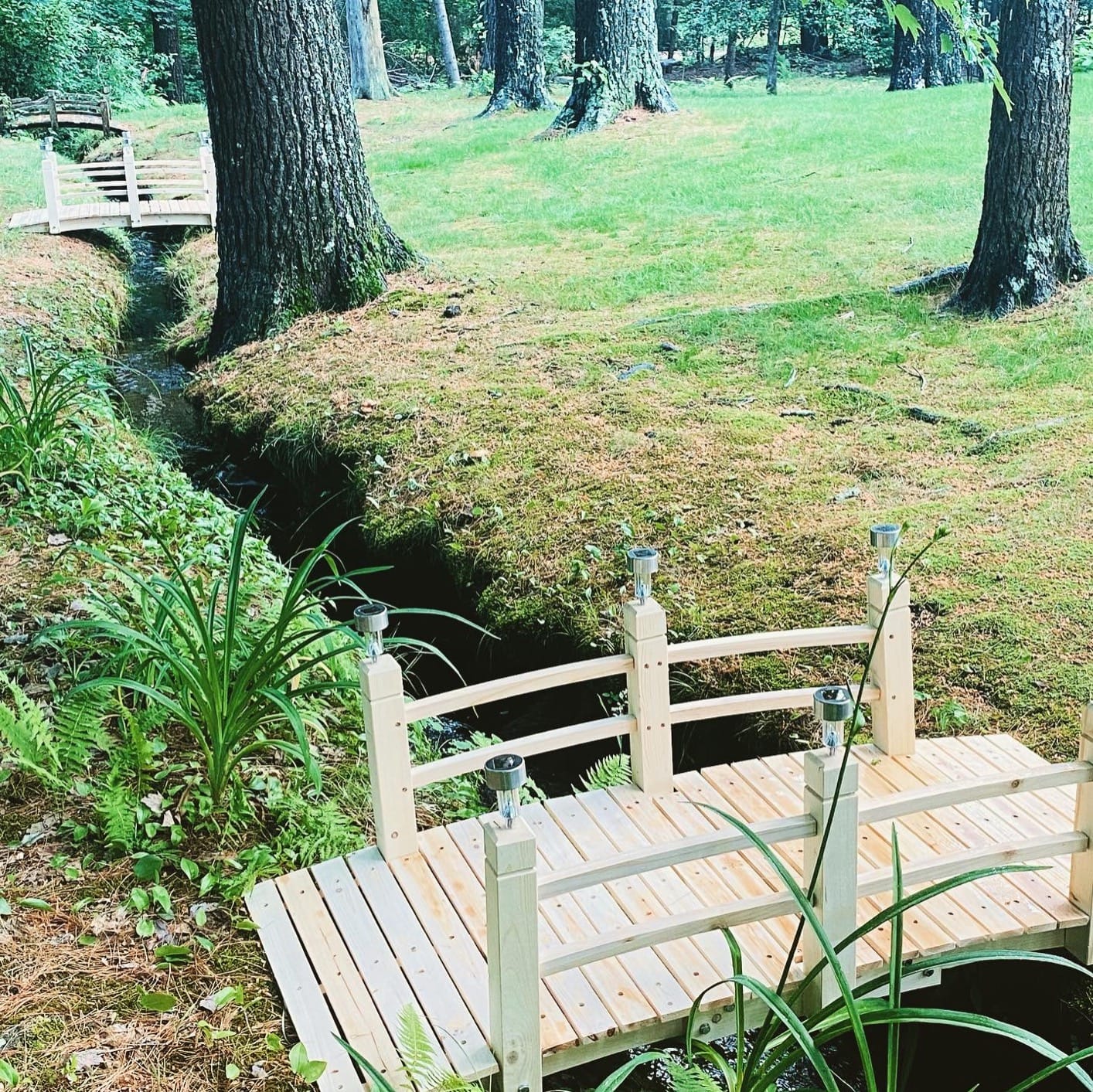 Outsunny Fir Wood Garden Bridge Arc Walkway 60