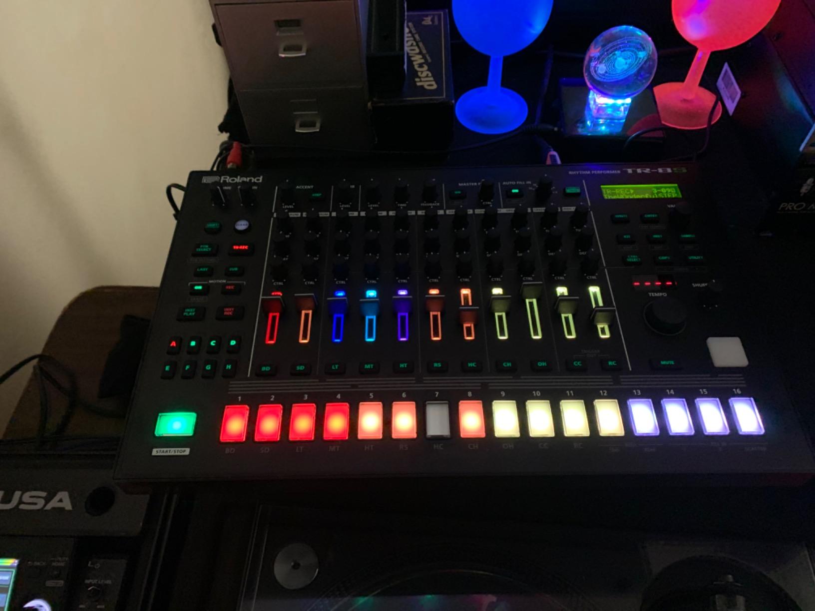 Roland TR-8S Rhythm Performer | Advanced Drum Machine with Classic TR Drum Sounds Including the TR-808, TR-909, TR-707, TR-727, TR-606 & CR-78 | ACB Technology | 128 Kits | Customizable Effects customer photo 2