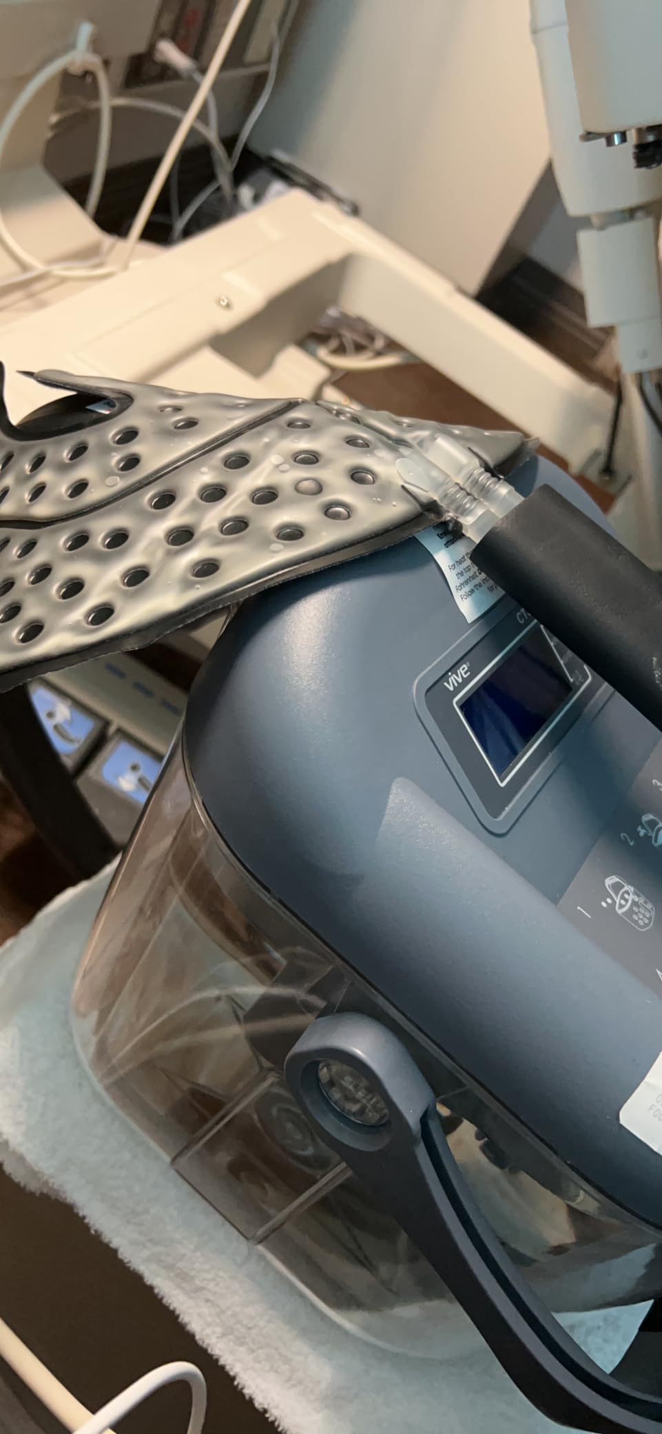 Vive Ice Machine for Knee & Shoulder After Surgery - Cold Therapy for Hip | Replacement - Large Cryotherapy Pad with Quiet Pump - Flexible Cuff Unit for Ankle, Cervical, Back, Leg, ACL customer photo 2