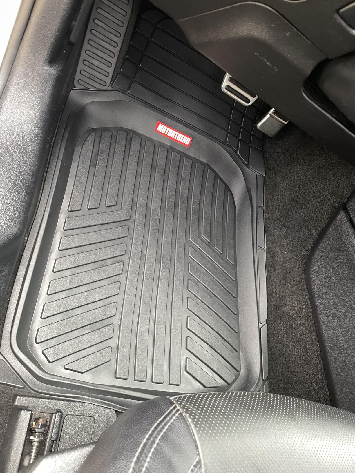 Motor Trend FlexToughXL Floor Mats for Cars Full Set, All-Weather Rubber Automotive Floor Mats, Waterproof Heavy Duty Car Mats, Flexible Floor Liners for Car Truck Van SUV, Car Floor Mats (Black) customer photo 1