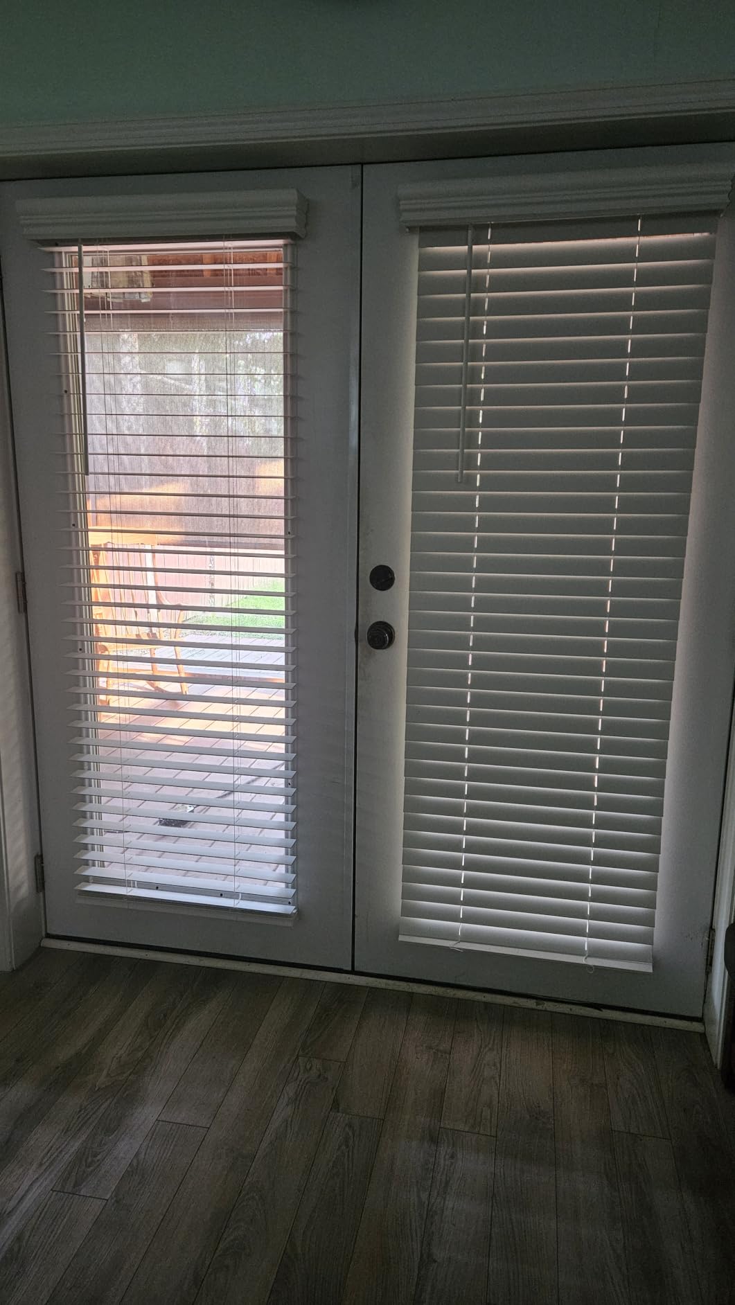 ARLO BLINDS 2