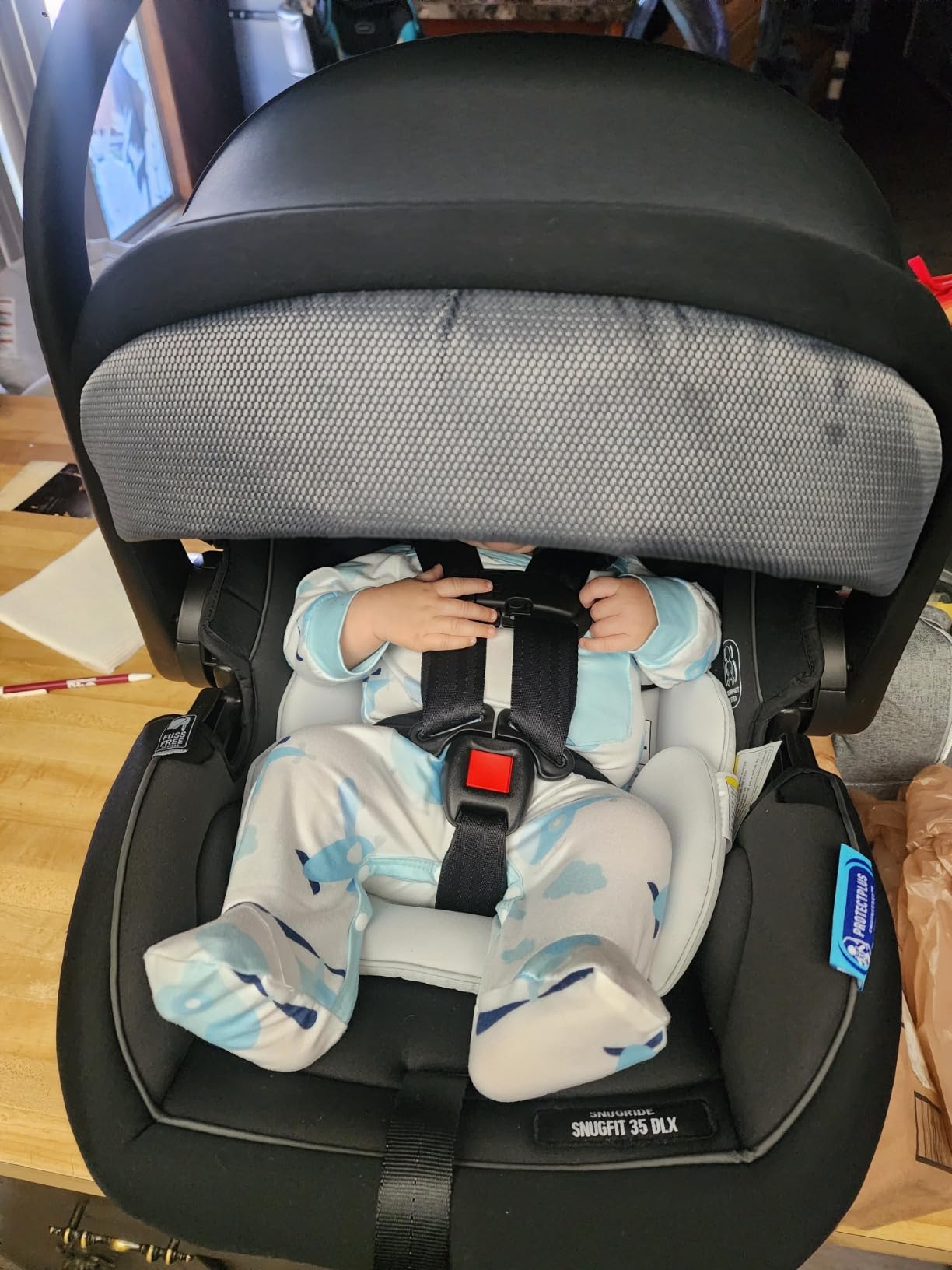 Graco SnugRide SnugLock LX Infant Car Seat, Rear Facing Baby Car Seat featuring TrueShield Technology customer photo 2