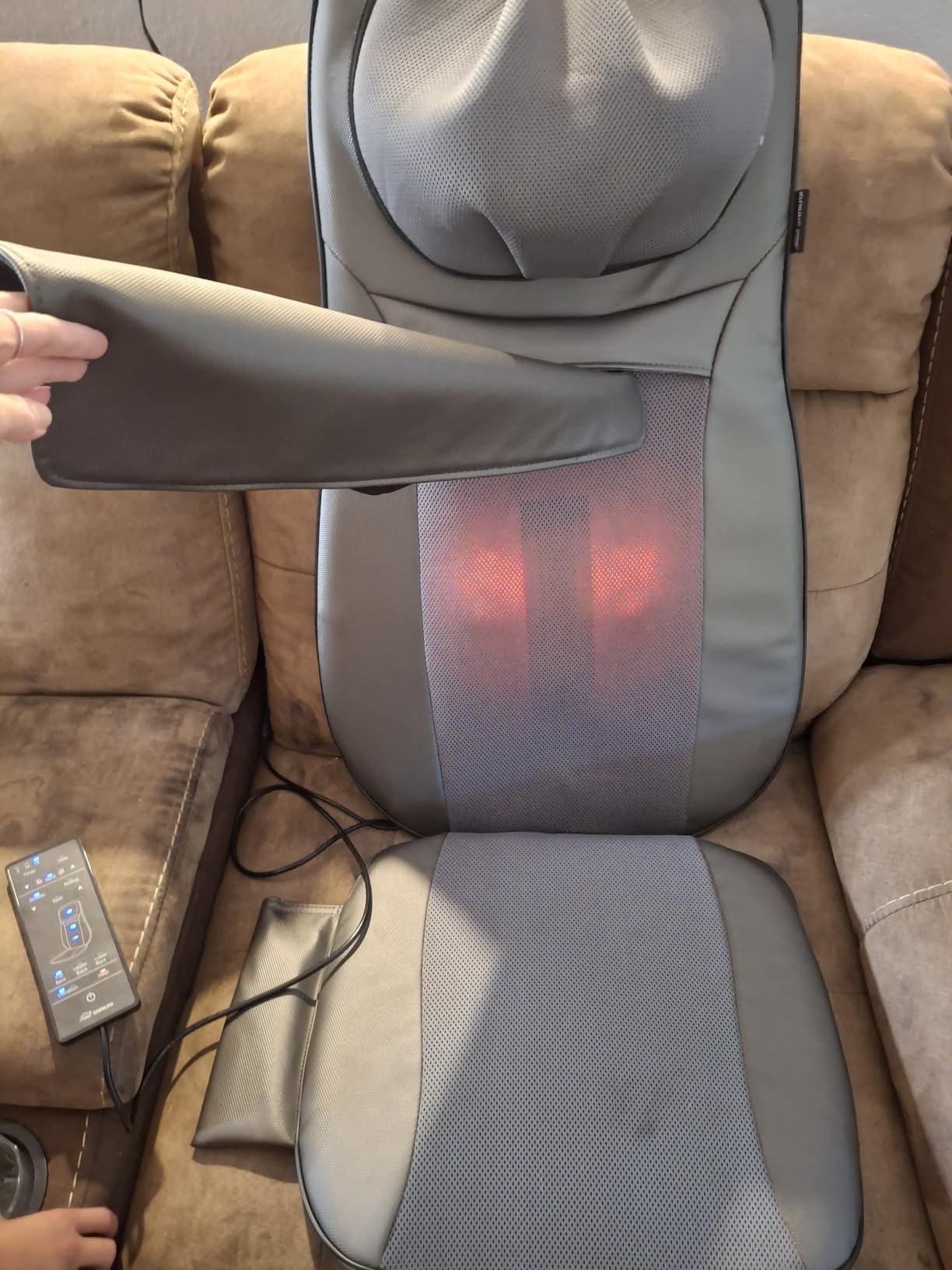 Snailax shiatsu Neck & Back Massager with Heat, Full Back Kneading Shiatsu or Rolling Massage, Massage Chair pad with Height Adjustment, Back Massager for Neck and Shoulder customer photo 1