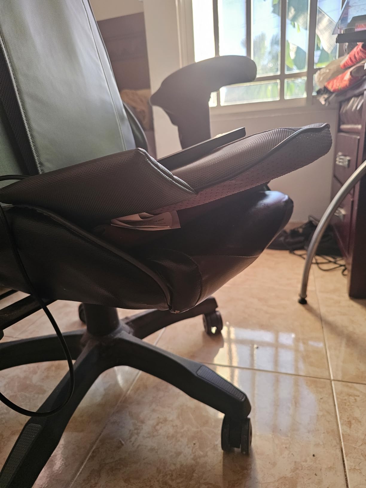 Snailax shiatsu Neck & Back Massager with Heat, Full Back Kneading Shiatsu or Rolling Massage, Massage Chair pad with Height Adjustment, Back Massager for Neck and Shoulder customer photo 2