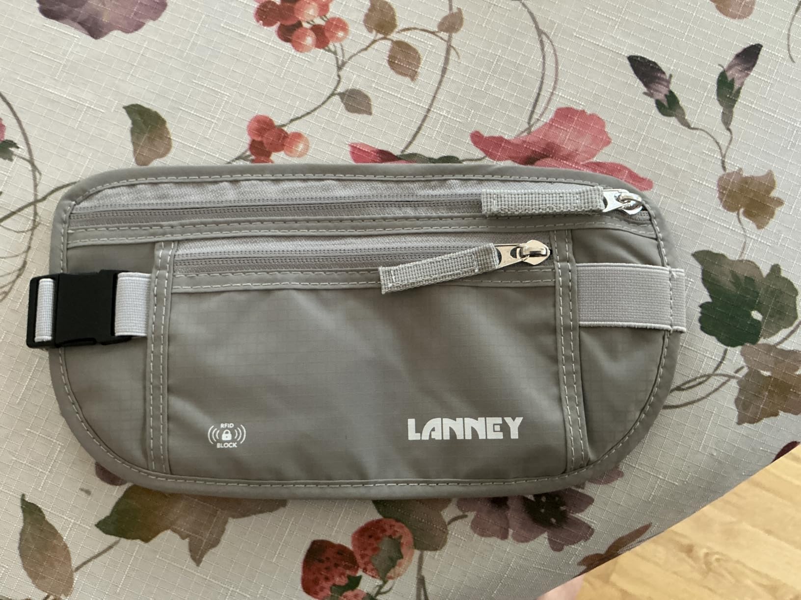 LANNEY Money Belt for Travel Women and Men Slim Hidden Travel Wallet with RFID Blocking customer photo 2
