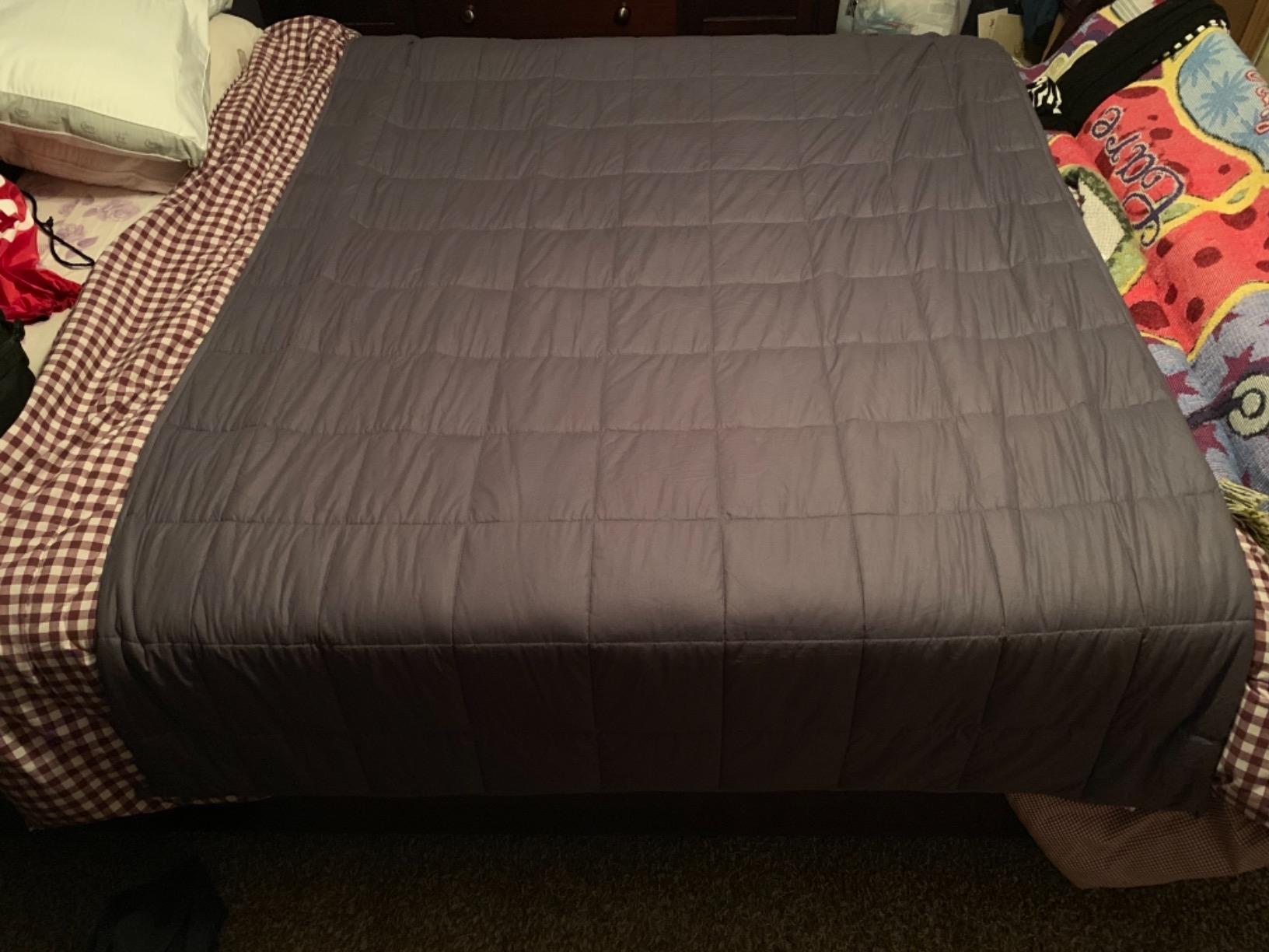 RelaxBlanket Cotton Weighted Blanket 100% Cotton with Premium Glass Beads for All-Season 80''x90'' 30lbs, Dark Grey customer photo 2