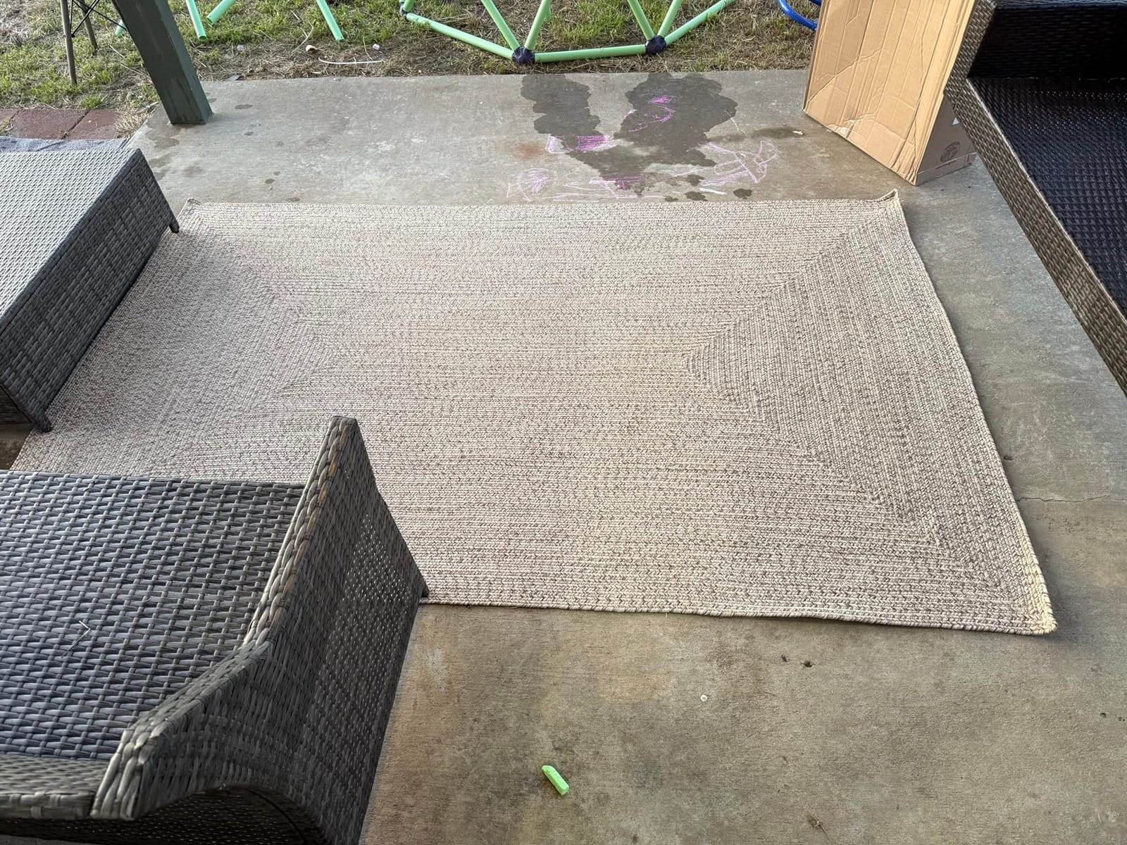 nuLOOM Wynn Tan Solid Power Loomed Indoor/Outdoor Area Rug, 5' x 8' customer photo 1