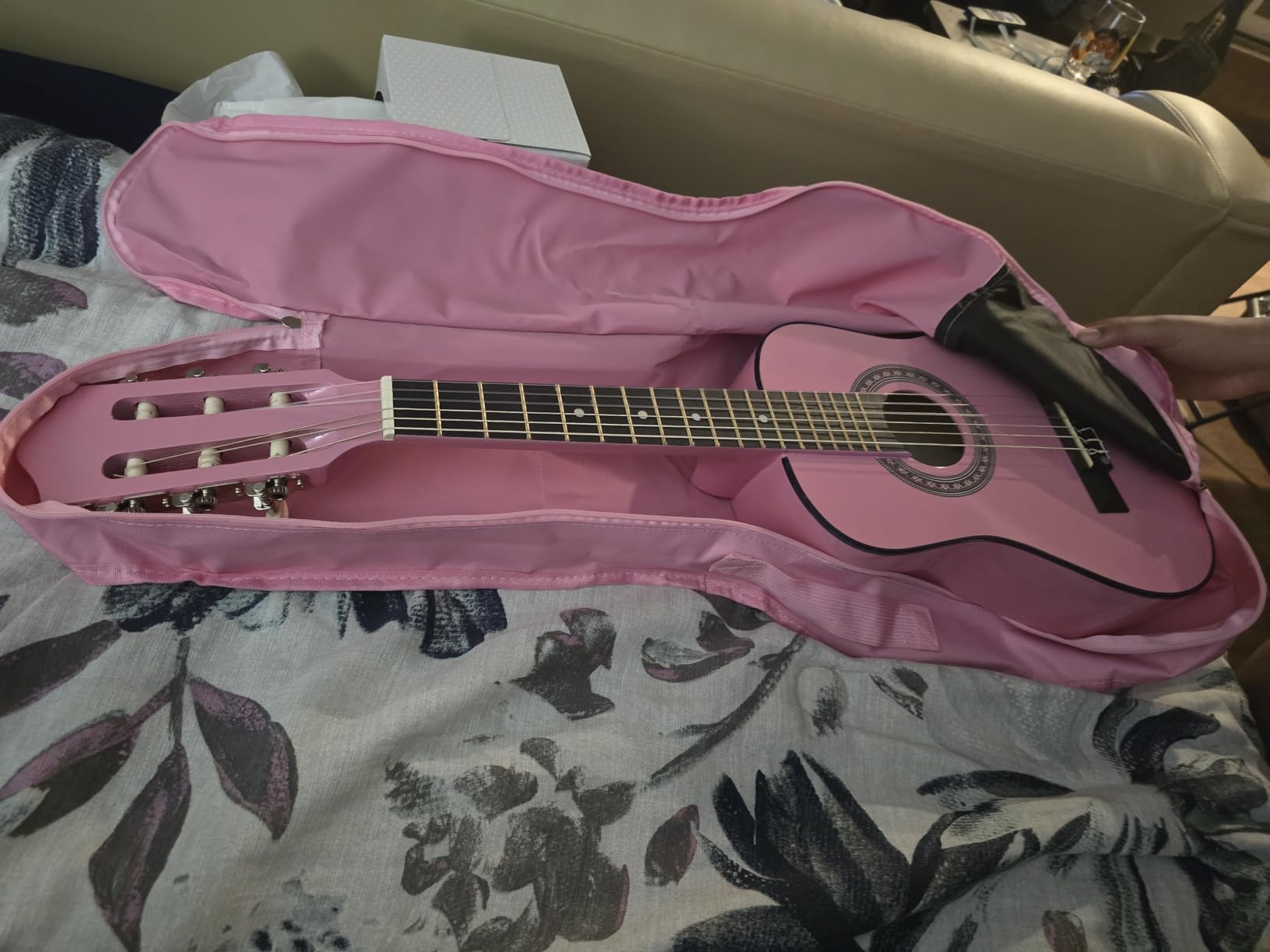30 inch Wood Guitar with Case and Accessories for Kids/Girls/Boys/Beginners (Mahogany) customer photo 1