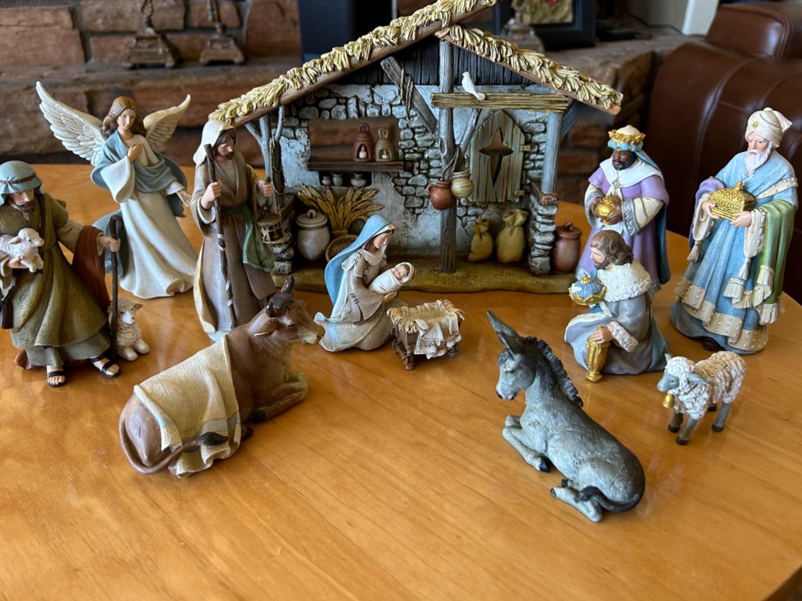 Bethlehem Nights Christmas Nativity Scene Figurines with Creche, 12 Piece Set customer photo 1