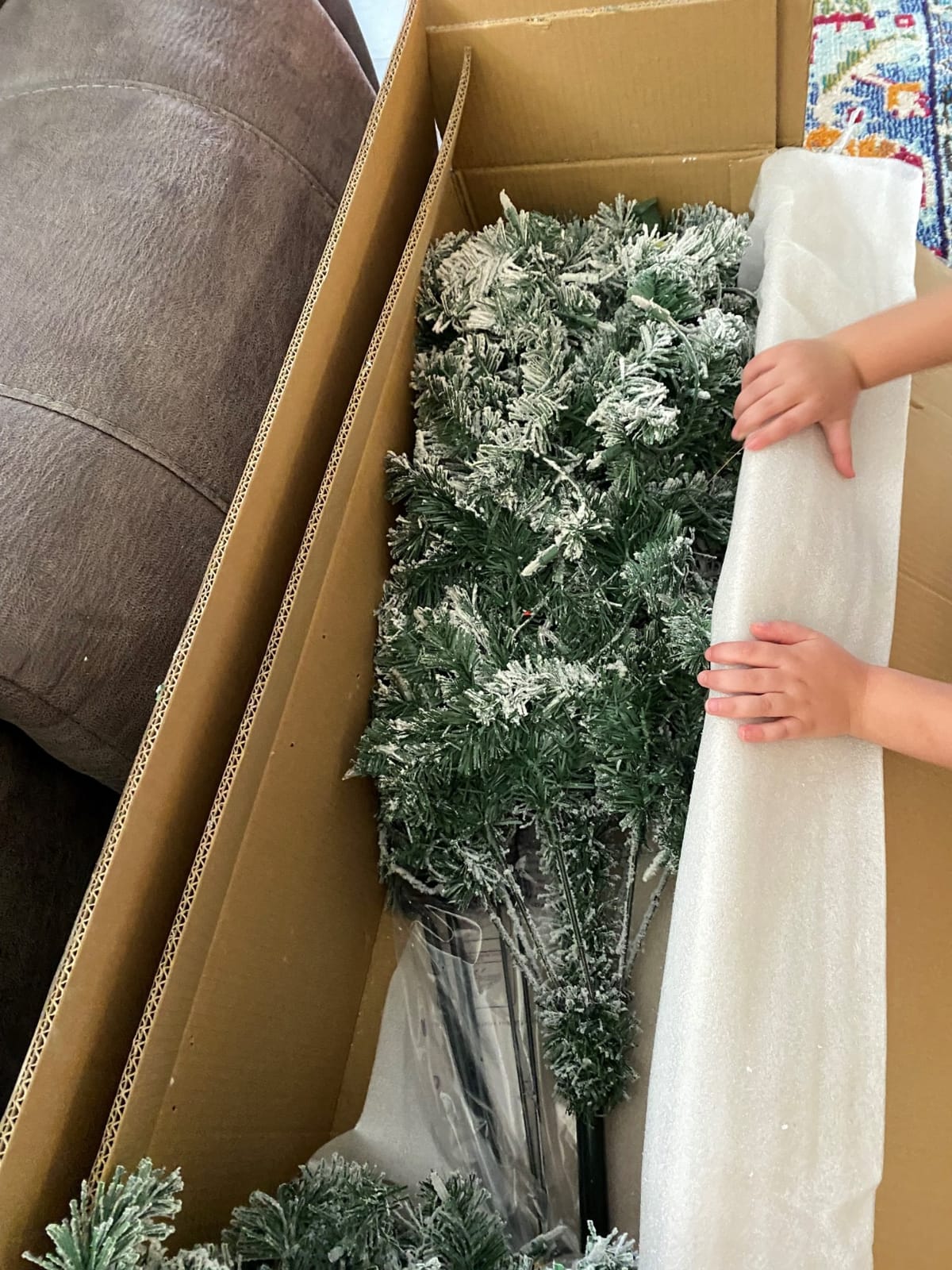 Best Choice Products 7.5ft Flocked Pencil Christmas Tree w/Twinkling LEDs, Pre-Lit Slim Artificial Holiday Decoration, Lighted Skinny w/Base, 350 Lights, 641 Tips, Warm White Lights customer photo 1