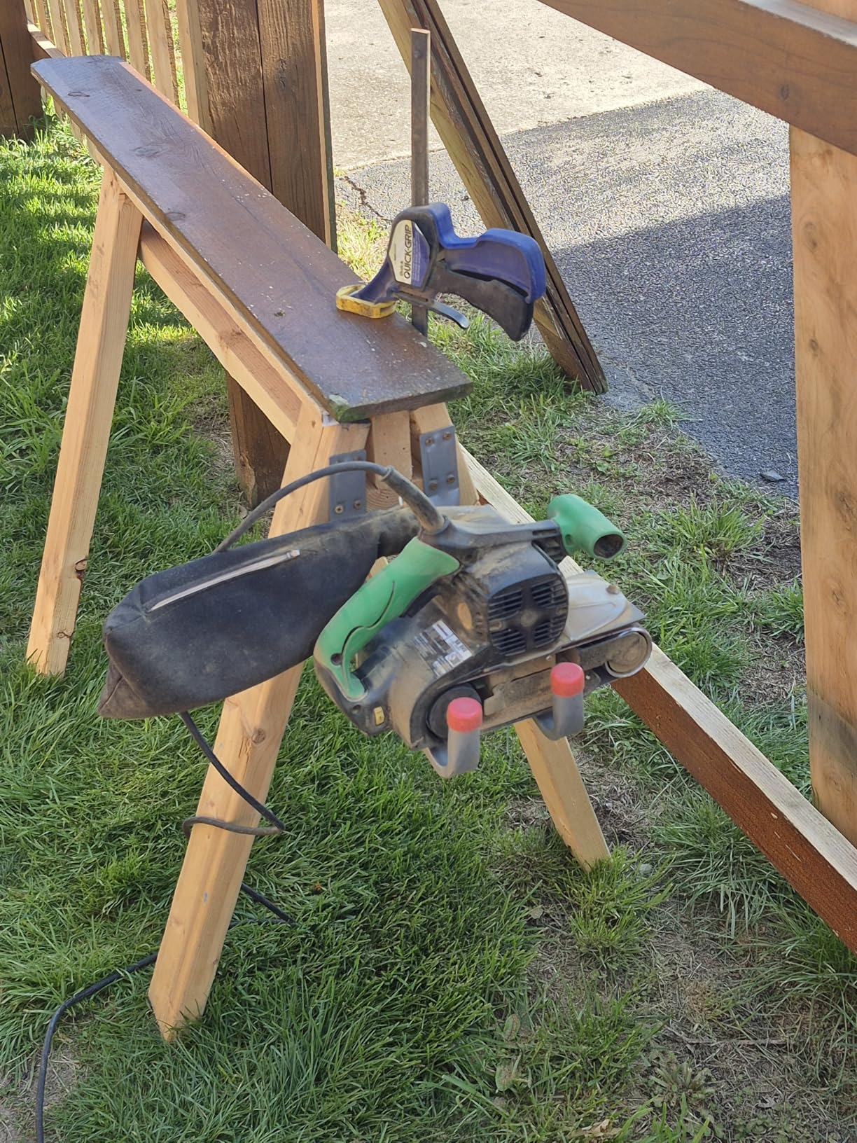 Metabo HPT Belt Sander | 3 x 21 Inch | Variable Speed | 9.0 Amp Motor | 5-Year Warranty | SB8V2 customer photo 1