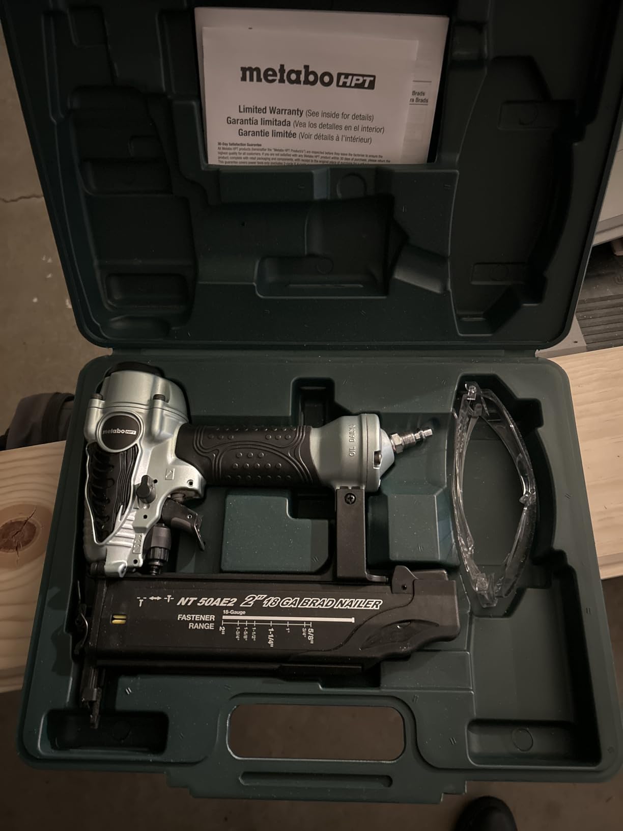 Metabo HPT Brad Nailer, Pneumatic 18 Gauge Adjustable Depth, NT50AE2, Fires 5/8 in to 2 in Nails, Finish Trim Work, Furniture Building, Lightweight Design, Precision Fastening customer photo 1