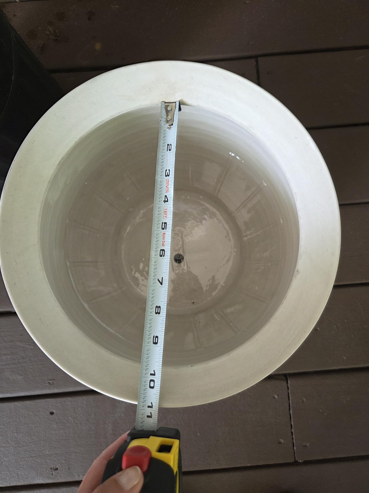 Creative Co-Op Large Matte White Embossed Stoneware Planter customer photo 2
