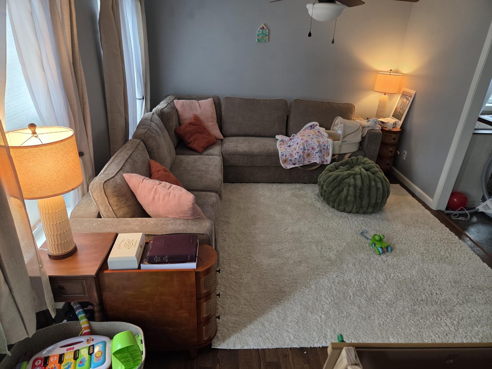 SAFAVIEH Area Rug 8x10 - August Shag Collection - Large - Ivory, Solid Pattern, Non-Shedding & Easy Cleaning, Plush Thick Pile, Ideal for Living Room, Bedroom, Dining Space (AUG900C) customer photo 1