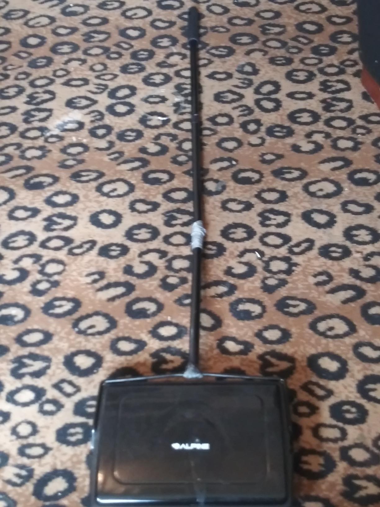 Alpine Manual Carpet Sweeper - Non Electric Triple Brush Push Floor Sweeper for Carpets, Rugs and Vinyl Floors - Red customer photo 1