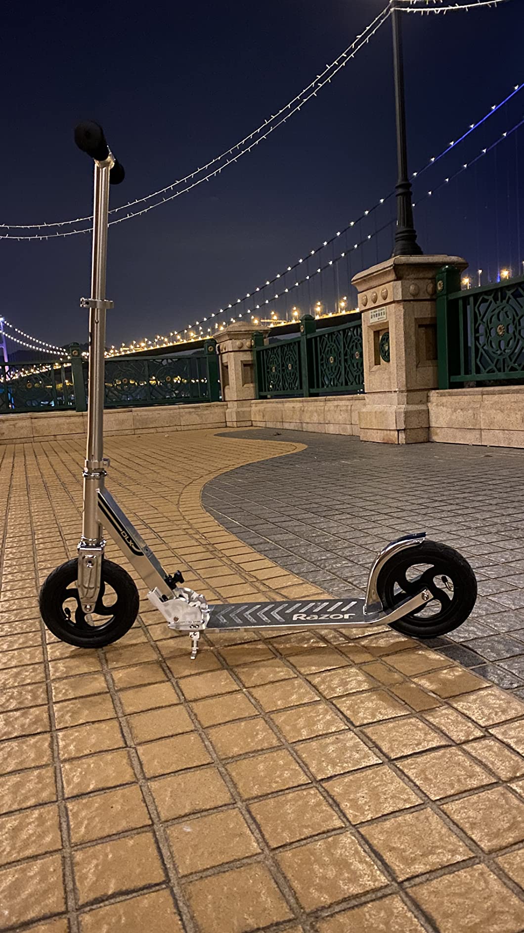 Razor A5 DLX Kick Scooter for Kids Ages 8+ - 8