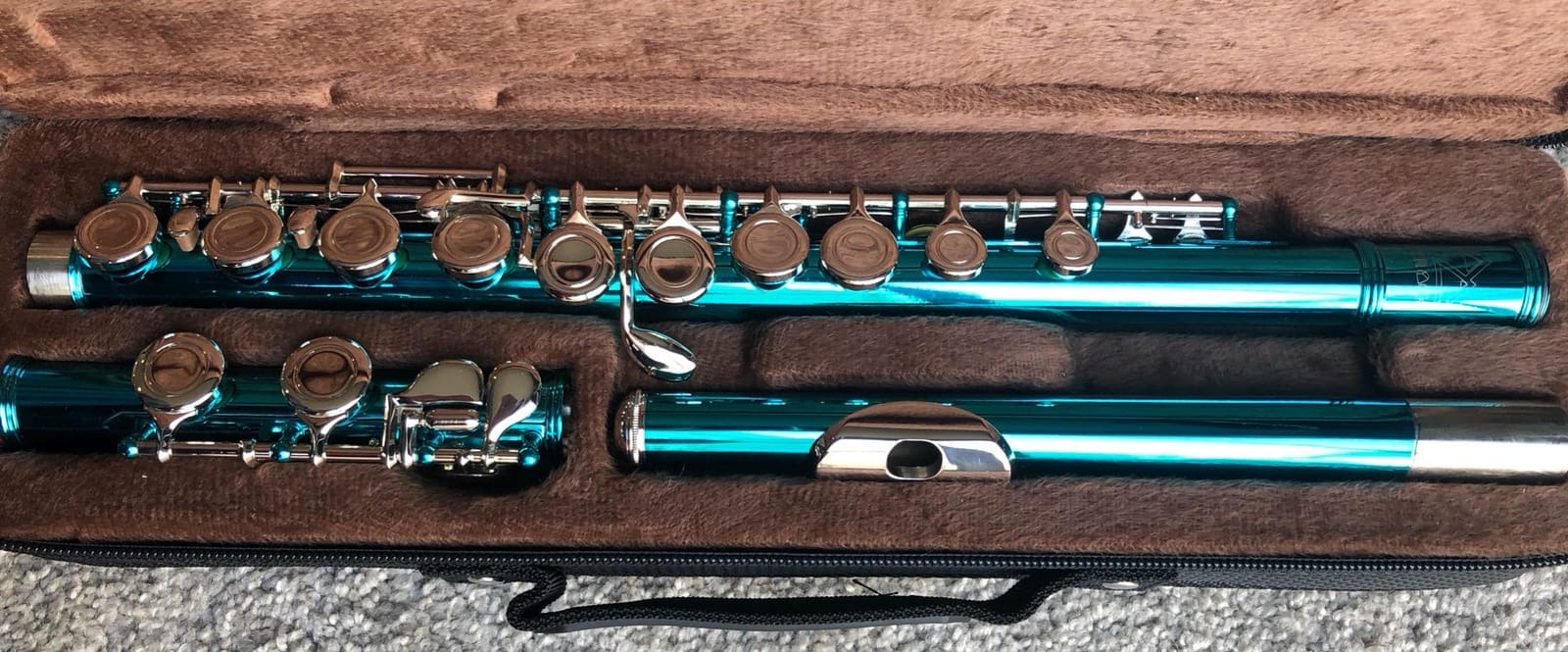 EastRock Closed Hole Flutes C 16 Key for Beginner, Kids, Student Silver Nickel Flute with Case Stand and Cleaning kit customer photo 2