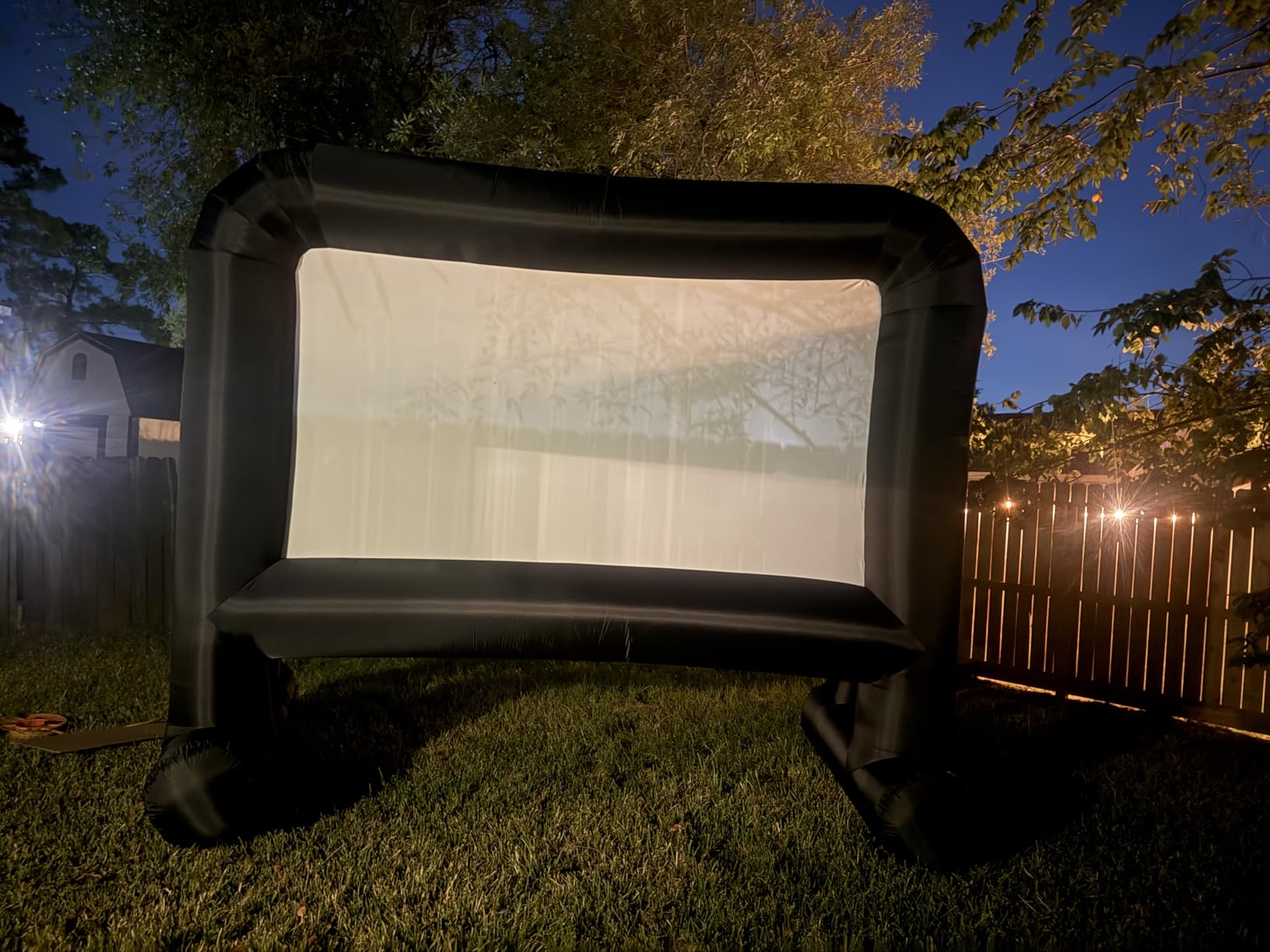 OUTTOY Inflatable/Blow Up Projection Screen with Quiet Fan and Storage Bag, Easy Set up, Mega for Outdoor, Backyard Movie Night, Theme Parties, Celebrations-16FT customer photo 2