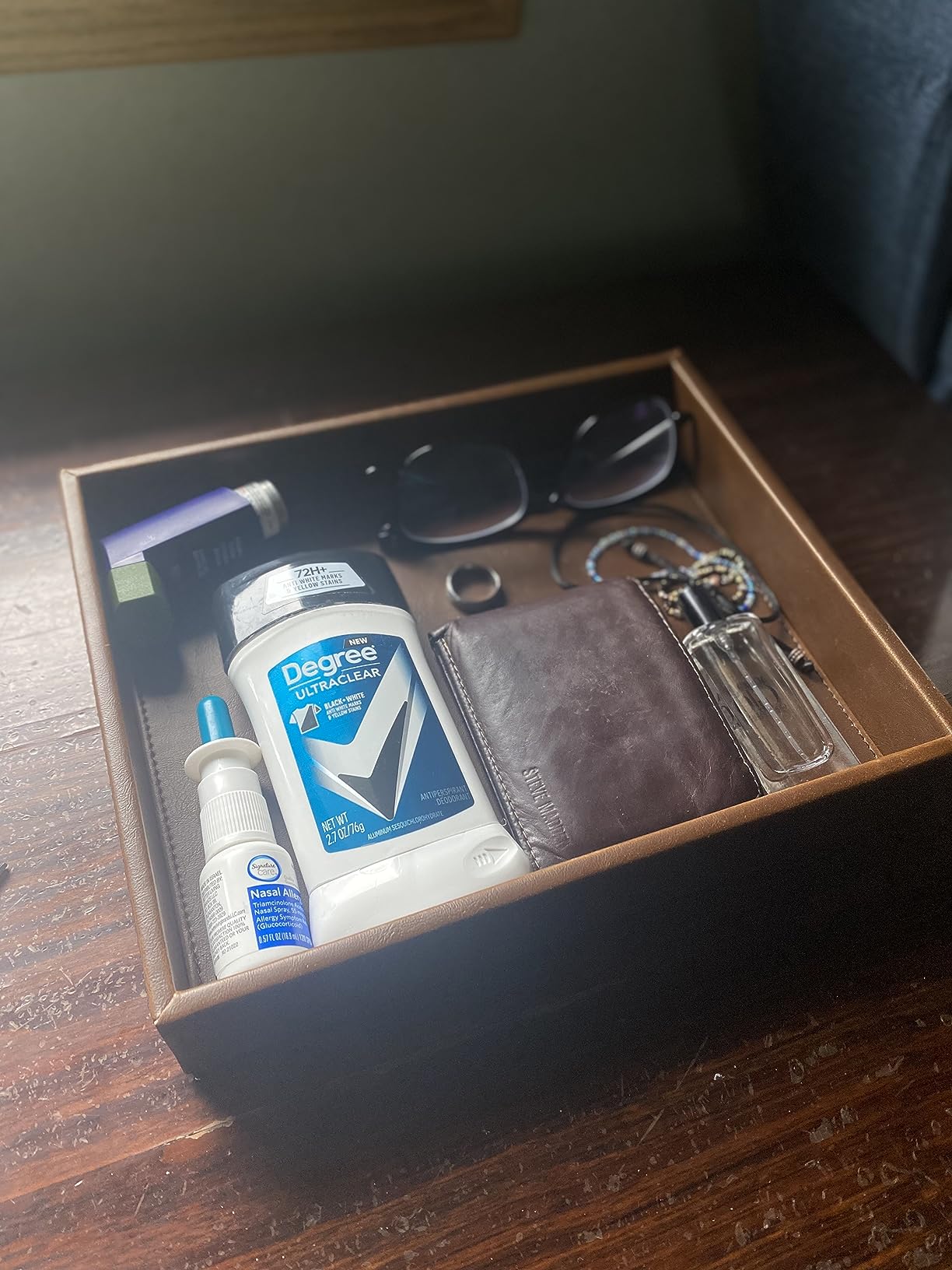 Vixdonos Leather Valet Tray Rectangular Catchall Tray Counter Organizer for Key,Jewelry,Perfume,Glasses and Watches(Brown) customer photo 1