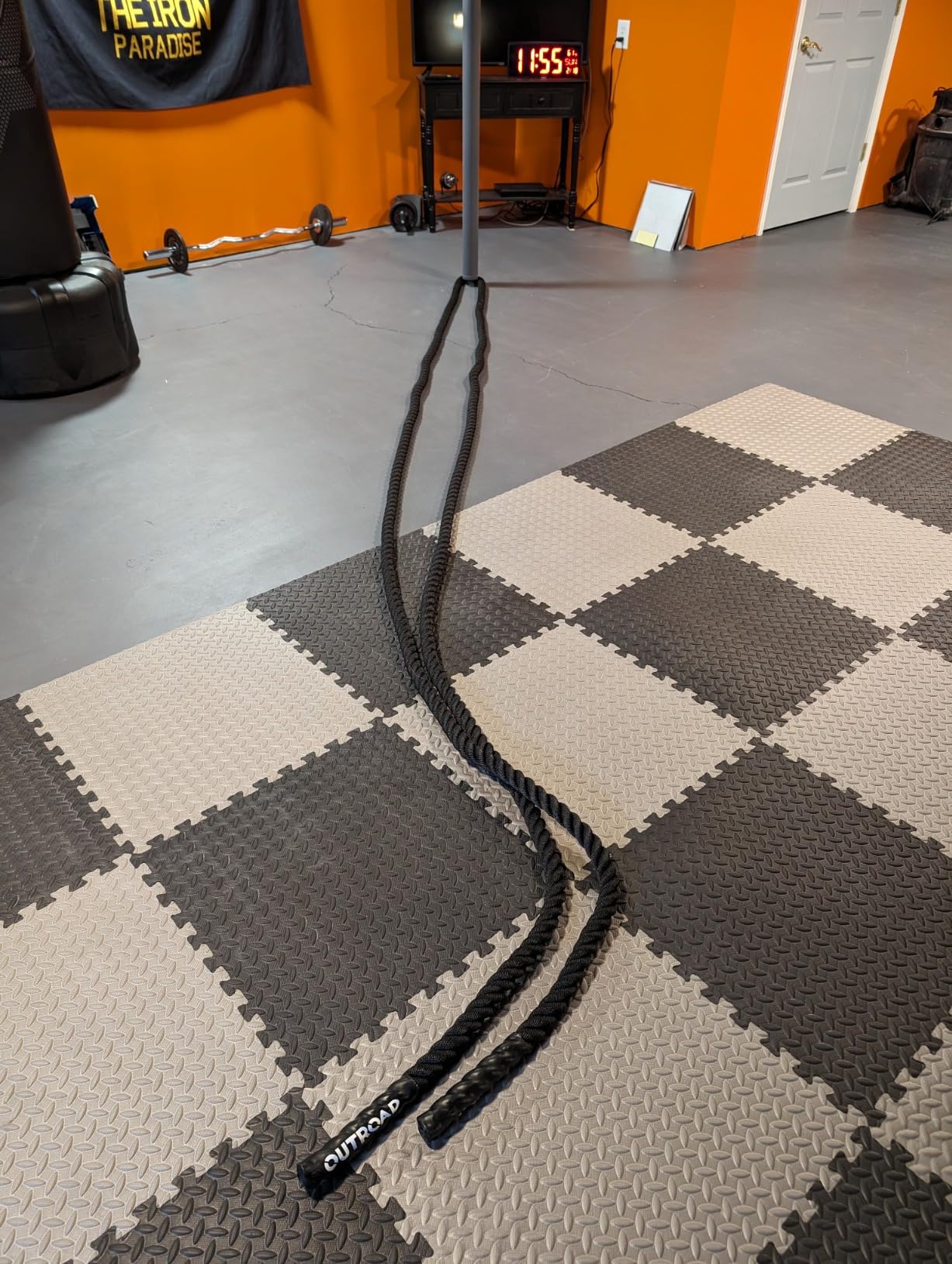 Max4out Battle Ropes 1.5 inch 30 ft - Polyester Workout Rope Heavy for Home Body Workouts Building Muscle, Black customer photo 1