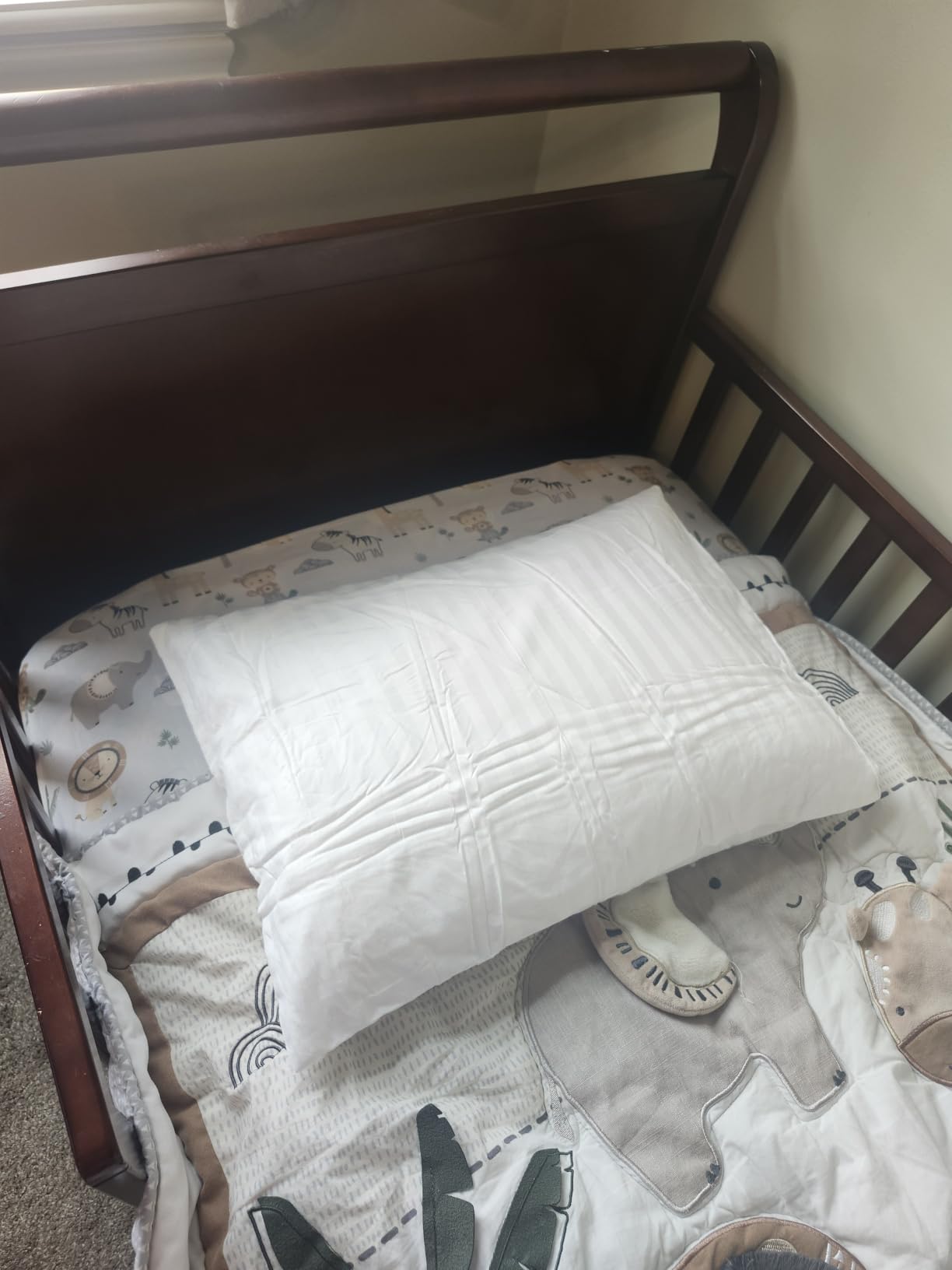 ZPECC Toddler Pillow with Pillowcase - 13x18 Organic Cotton Hypoallergenic Kids Pillow, Baby Essentials for Travel Crib Daycare Stroller (Intended for Age 2 and up) White Stripe customer photo 1