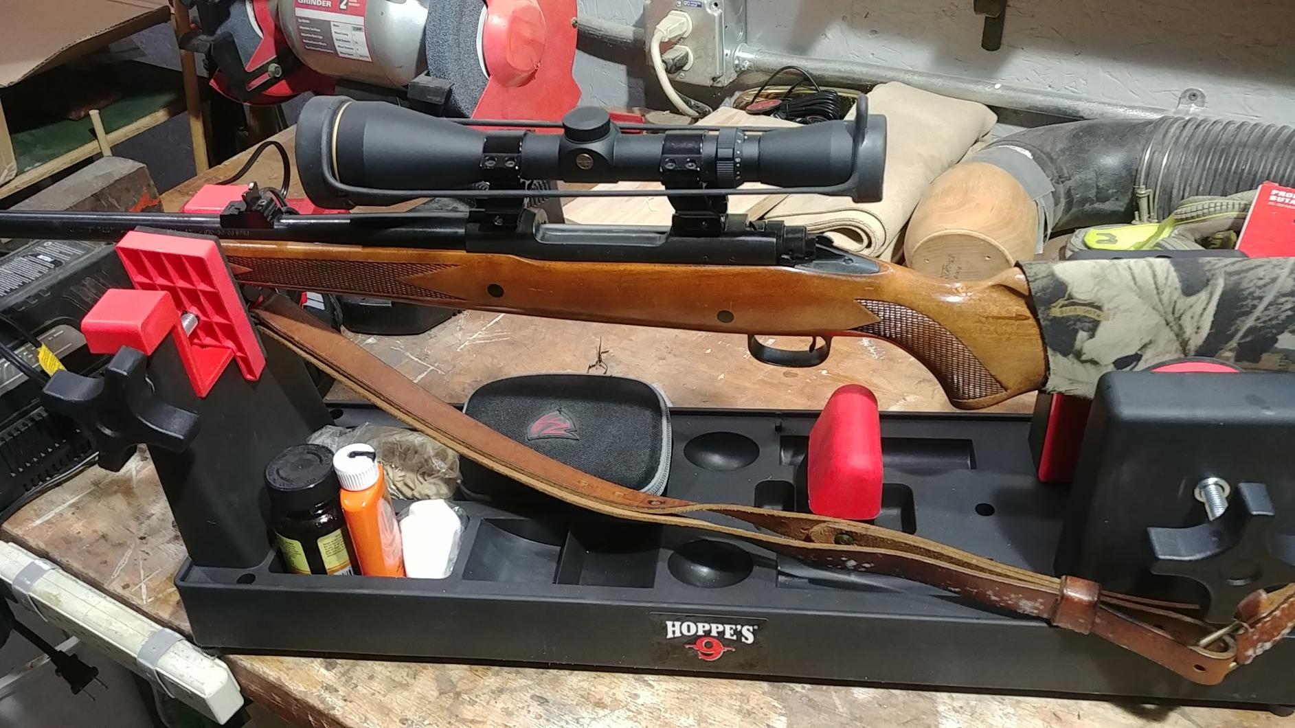 HOPPE'S Gun Vise, Rifle and Shotgun Vise with Front and Rear Locking Supports Grey customer photo 2
