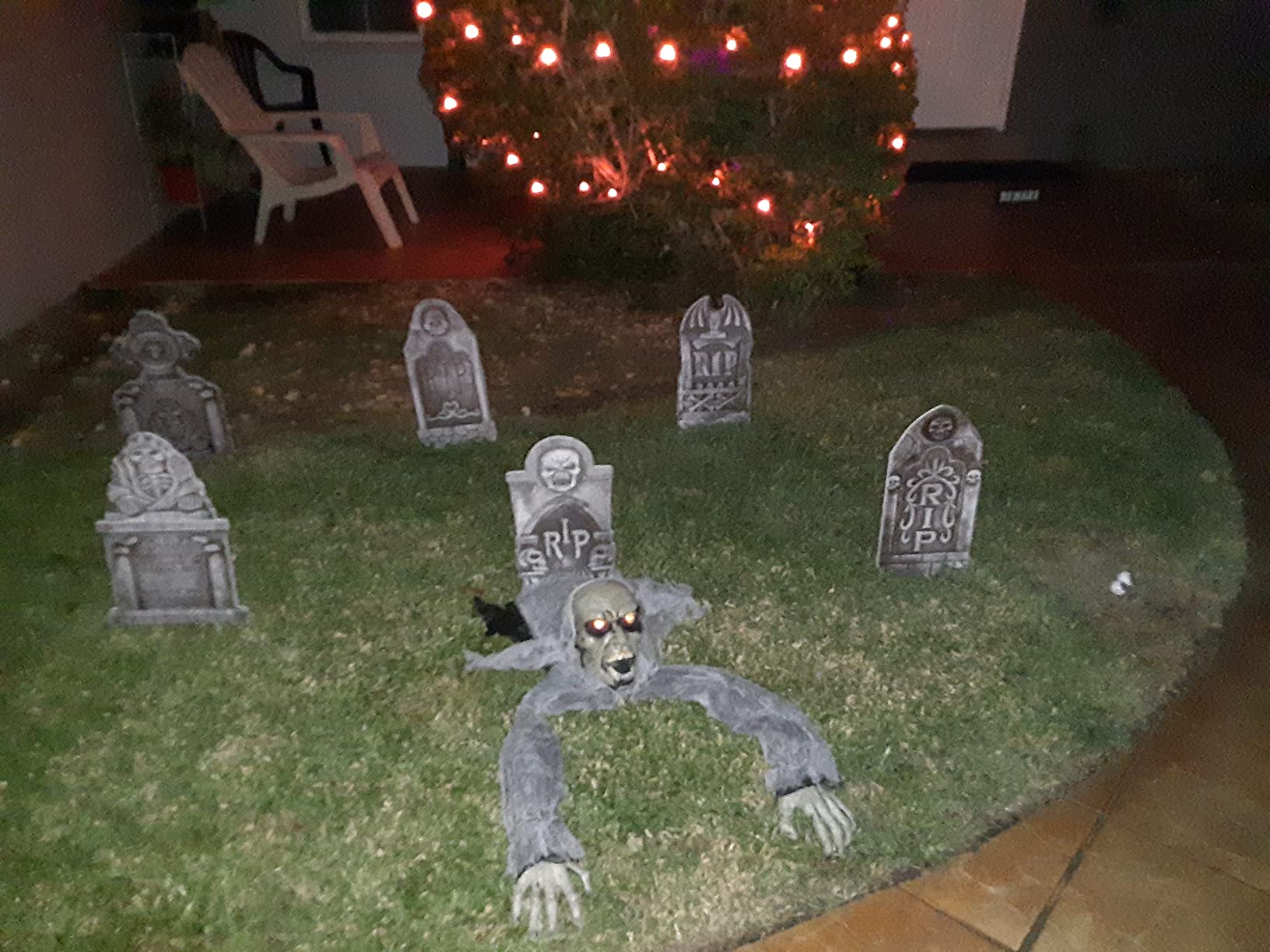 JOYIN Zombie Halloween Decoration Outdoor Groundbreaker Scary Halloween Graveyard Decor with Sound and Flashing Eyes for Yard Garden, Outside Lawn Haunted House Prop customer photo 2