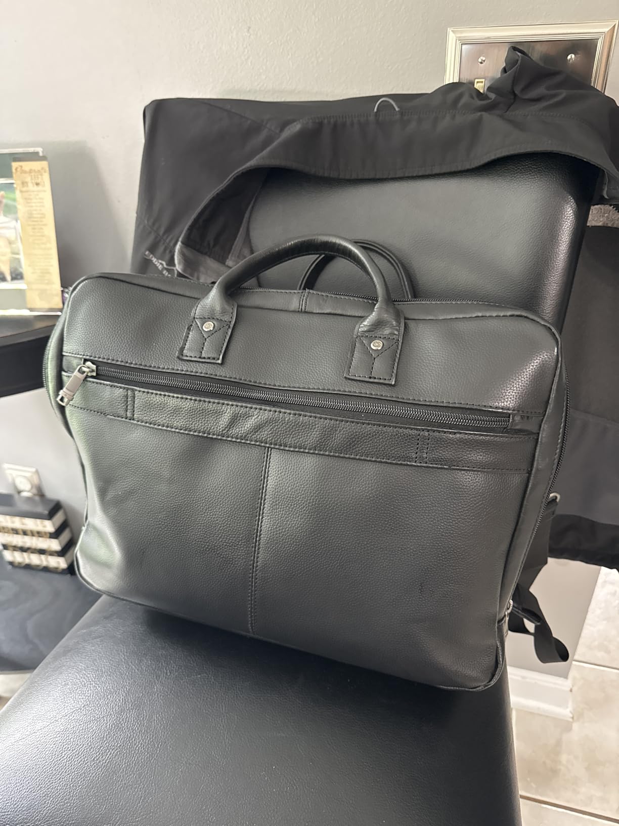 Samsonite Classic Leather Toploader Briefcase customer photo 1