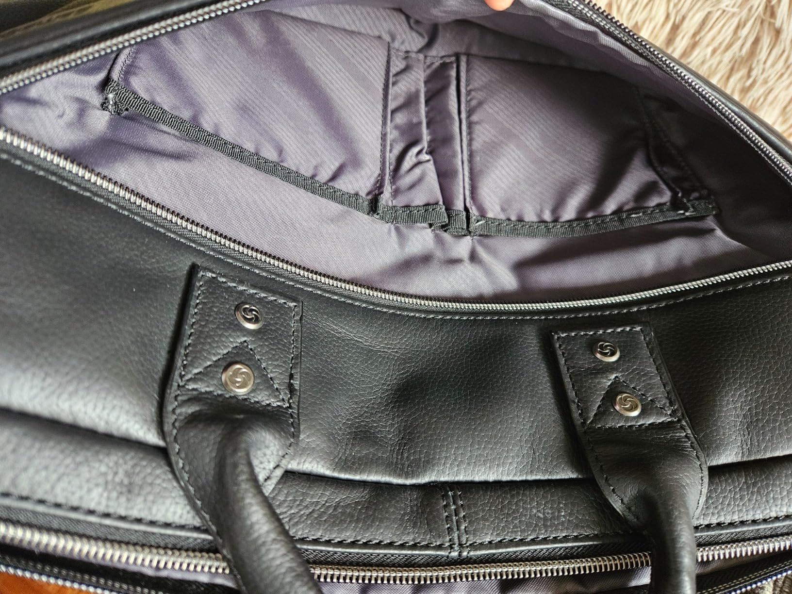 Samsonite Classic Leather Slim Brief, Black, One Size customer photo 1