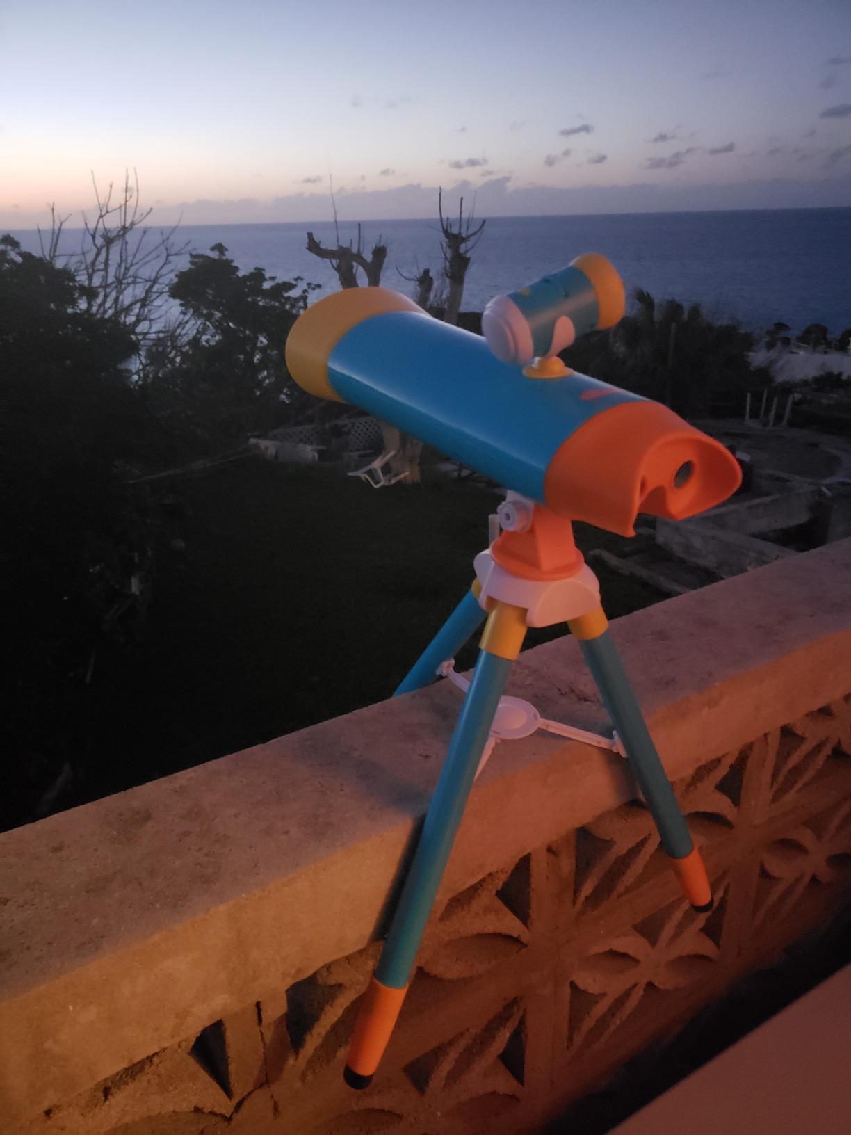 Little Experimenter Projector Telescope, 24 Space Images, STEM Kids 3-12 | STEM Science Toy, Learning Gift for Boys & Girls Ages 3-12 customer photo 1