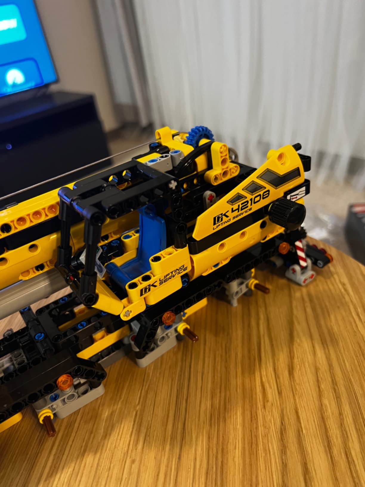 LEGO Technic Mobile Crane 42108 Building Kit, A Super Model Crane to Build for Any Fan of Construction Toys, New 2020 (1,292 Pieces) customer photo 1