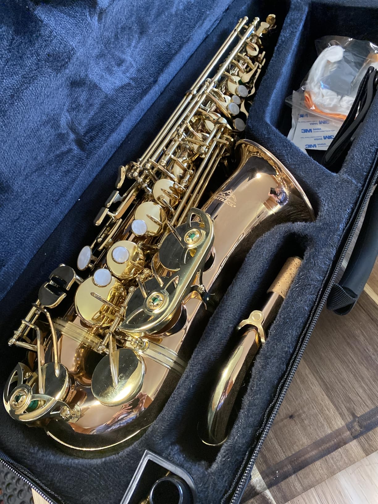 EASTROCK E Flat Alto Saxophone Blue/Golden Sax for Beginners and Students | Alto Sax Kit-Carrying Case, Mouthpiece, Reeds, Cushion Pads, Cleaning Kit, Gloves, Neck Strap for Practice & Performance customer photo 2