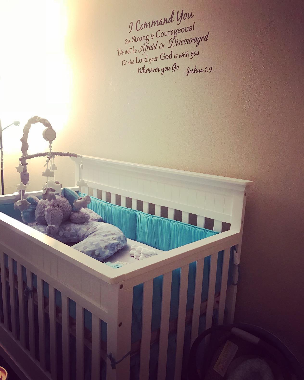 Dream On Me Harbor 4-in-1 Convertible Mini Baby Crib - Pebble Gray | Small Crib with 3 Heights, Converts to Twin Bed, New Zealand Pinewood, Includes Mattress Pad, GREENGUARD Gold, JPMA customer photo 2