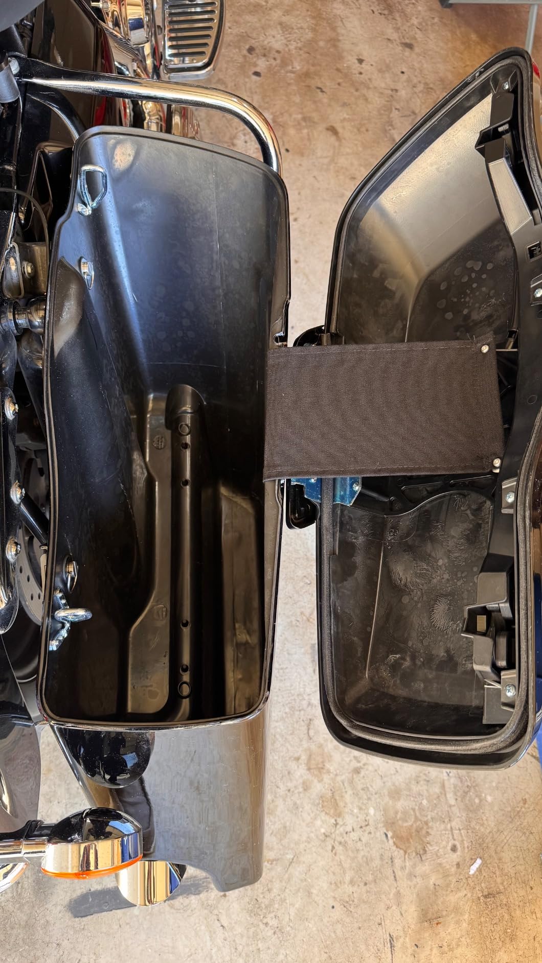 TCMT Motorcycle Hard Saddle bags W/Liners Fit For 2014-2024 Harley | Black Latches with Keys, Fit for Touring Street Road Glide Road King Electra Glide Ultra Limited FLHR FLHX customer photo 1