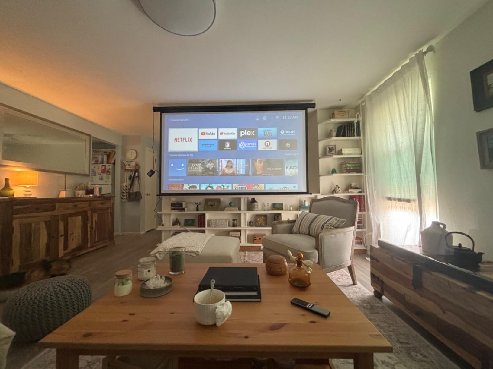 Motorized Projector Screen - Indoor and Outdoor Movies Screen Electric Projector Screen W/Remote Control (120 inch) customer photo 1