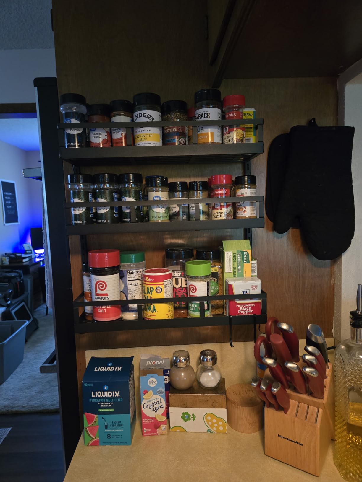 Wall Mounted Spice Rack Organizer for Kitchen, Heavy-Duty Metal Seasoning Shelf, Space-Saving Storage for Spice Jars and Bottles customer photo 2