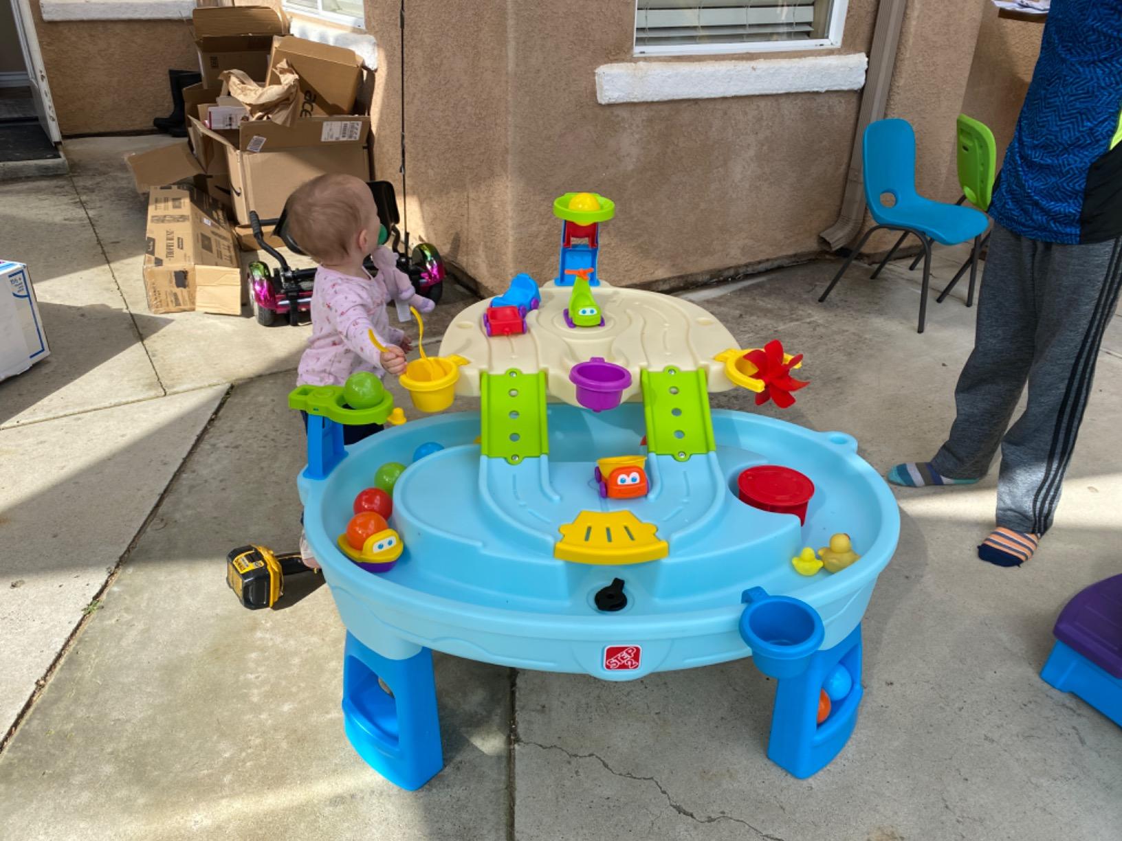 Step2 Ball Buddies Adventure Center Water Table for Kids, Indoor and Outdoor Kids Water Sensory Table Pool, Ages 1.5+ Years Old, 23 Piece Water Toy Accessories, Blue customer photo 1