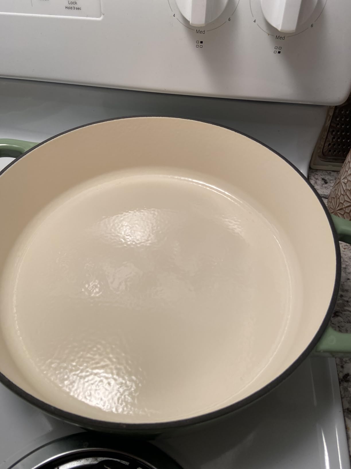 Crock Pot Artisan Enameled Cast Iron Braiser W/Lid, 5-Quart, Pistachio customer photo 1