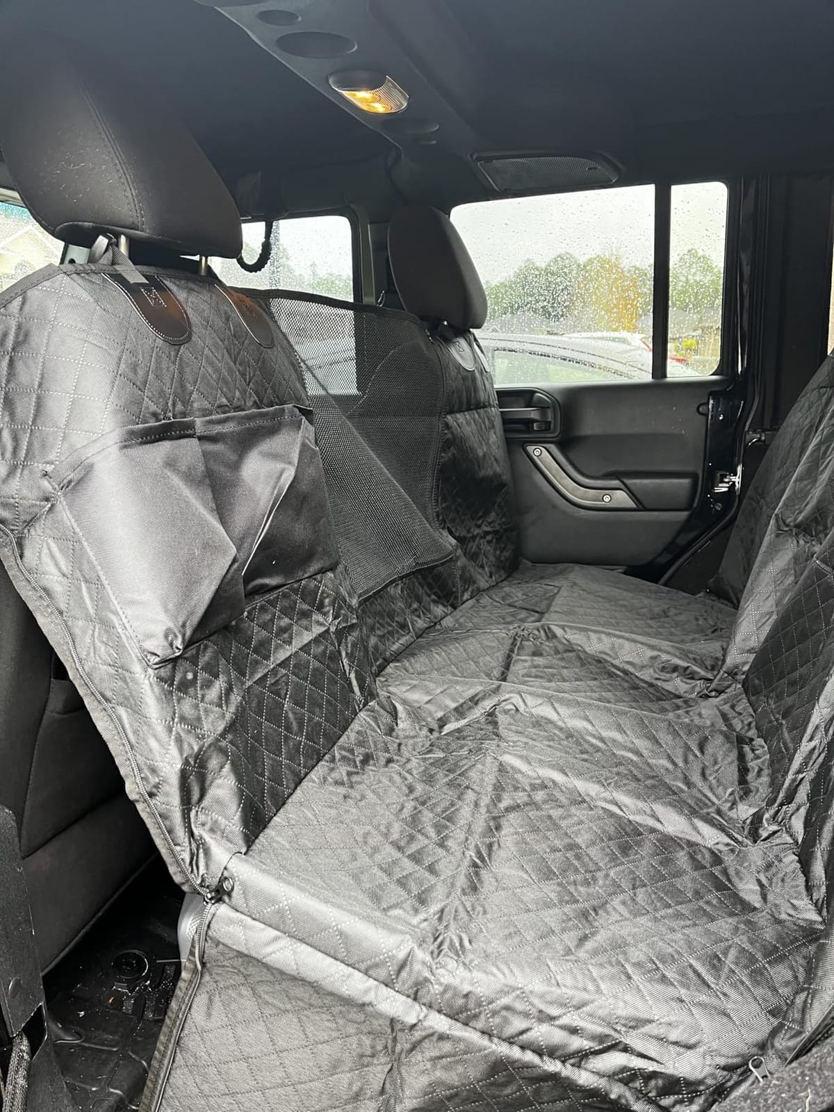 Vailge Dog Car Seat Cover for Back Seat, 100% Waterproof Back Seat Pet Cover for Dogs with Mesh Window, Scratch Prevent Antinslip Dog Hammock for Car customer photo 1