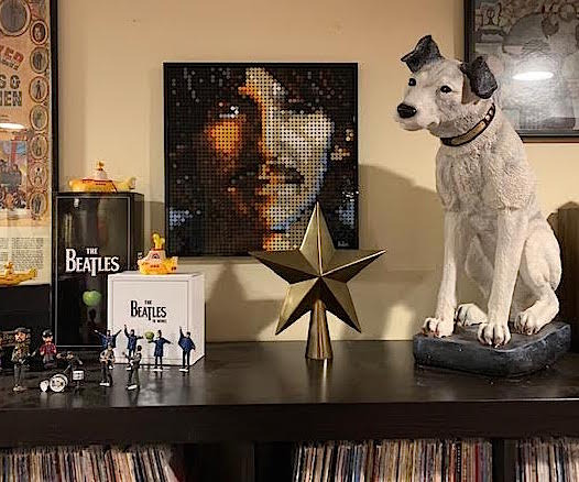 Art The Beatles 31198 Collectible Building Kit; an Inspiring Art Set for Adults That Encourages Creative Building and Makes a Great Gift for Music Lovers and Beatles Fans (2,933 Pieces) customer photo 1