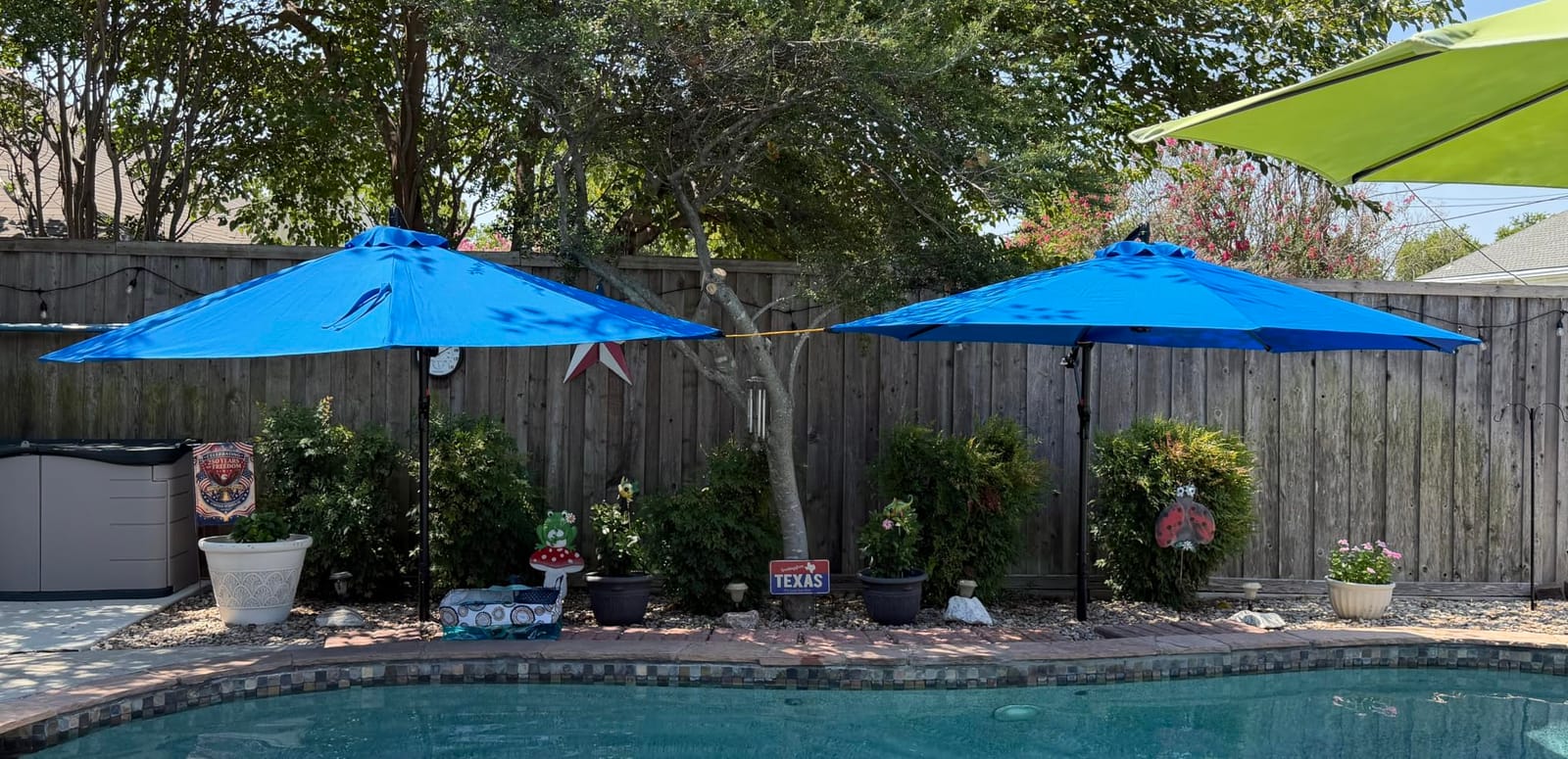 Best Choice Products 10ft Offset Hanging Market Patio Umbrella w/Easy Tilt Adjustment, Polyester Shade, 8 Ribs for Backyard, Poolside, Lawn and Garden - Deep Taupe customer photo 2