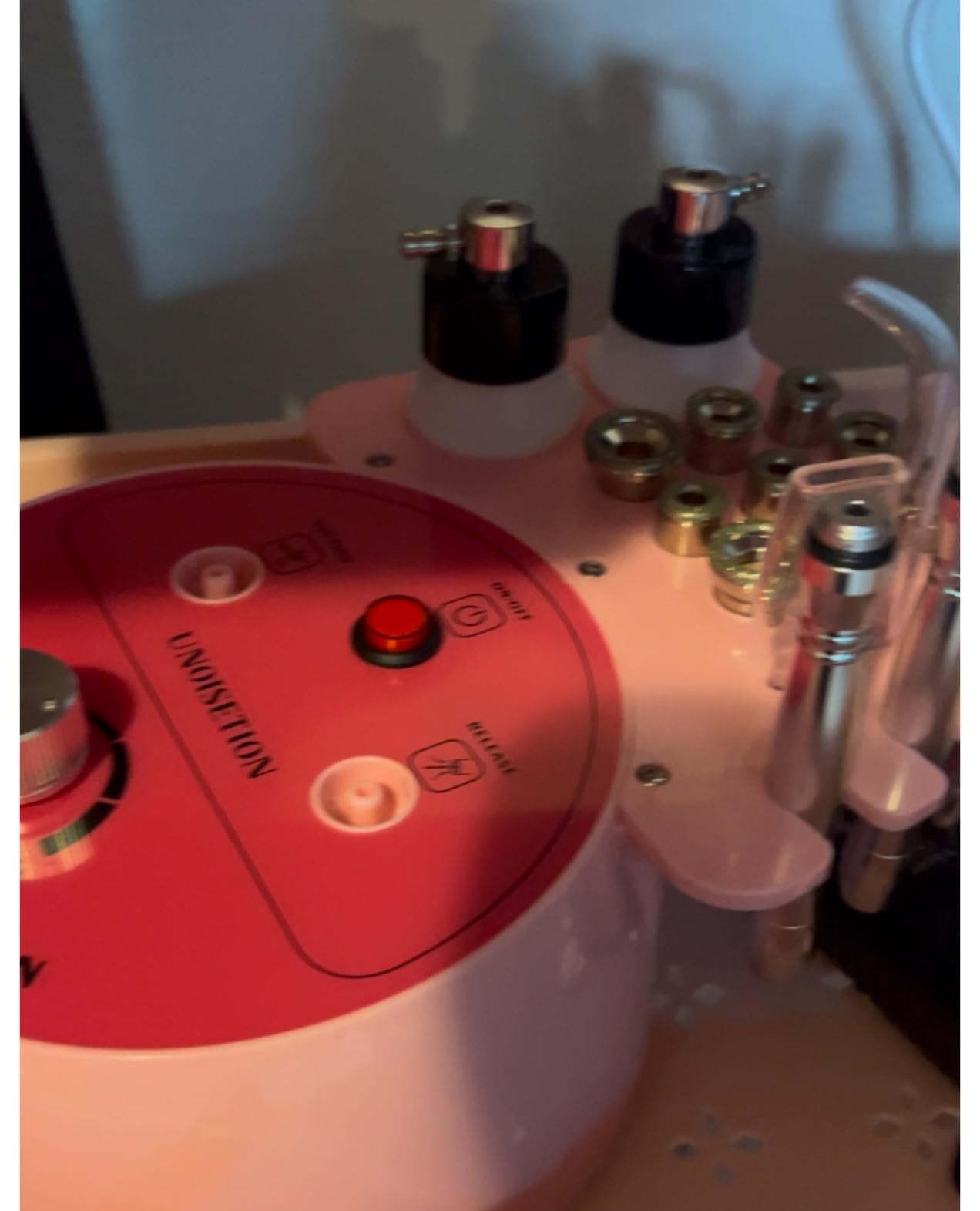 UNOISETION Diamond Microdermabrasion Machine Professional, 3 in 1 Dermabrasion Facial Peeling Skin Care Device customer photo 2