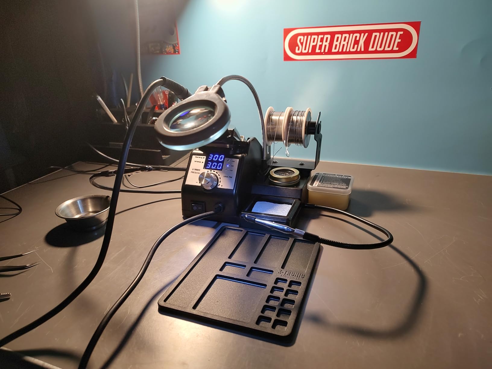 X-Tronic 3060-PRO 75W Soldering Iron Station Kit 5 Extra Tips Mini Mag Lamp 4 Helping Hands Solder Sucker Tweezers 50g Solder Brass Sponge w/Flux Sleep Func °C/°F 3 Temp Presets customer photo 1