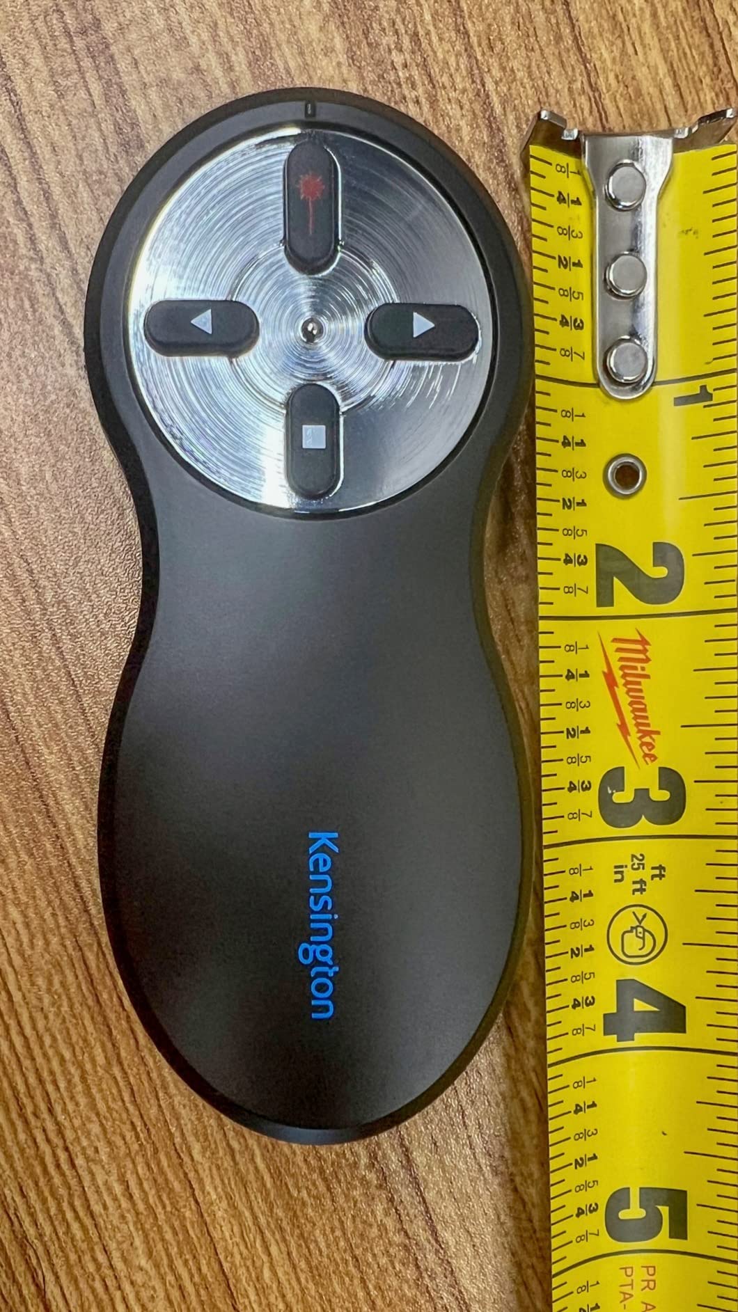 Kensington Wireless Presenter with Red Laser Pointer (K33272WW) customer photo 1