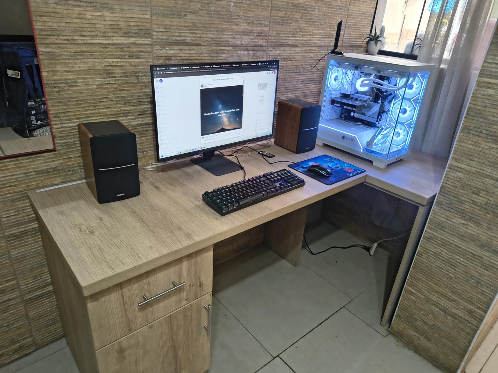 Edifier R1280Ts Powered Bookshelf Speakers - 2.0 Stereo Active Near Field Monitors customer photo 2