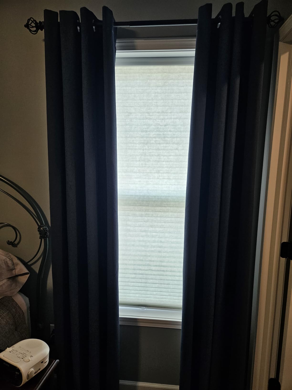 H.VERSAILTEX 100% Blackout Curtains Linen Textured Blackout Curtains for Bedroom Full Light Blocking Thermal Insulated Curtain Panels 84 Inches Long Energy Saving with White Liner, 2 Panels, Ivory customer photo 1
