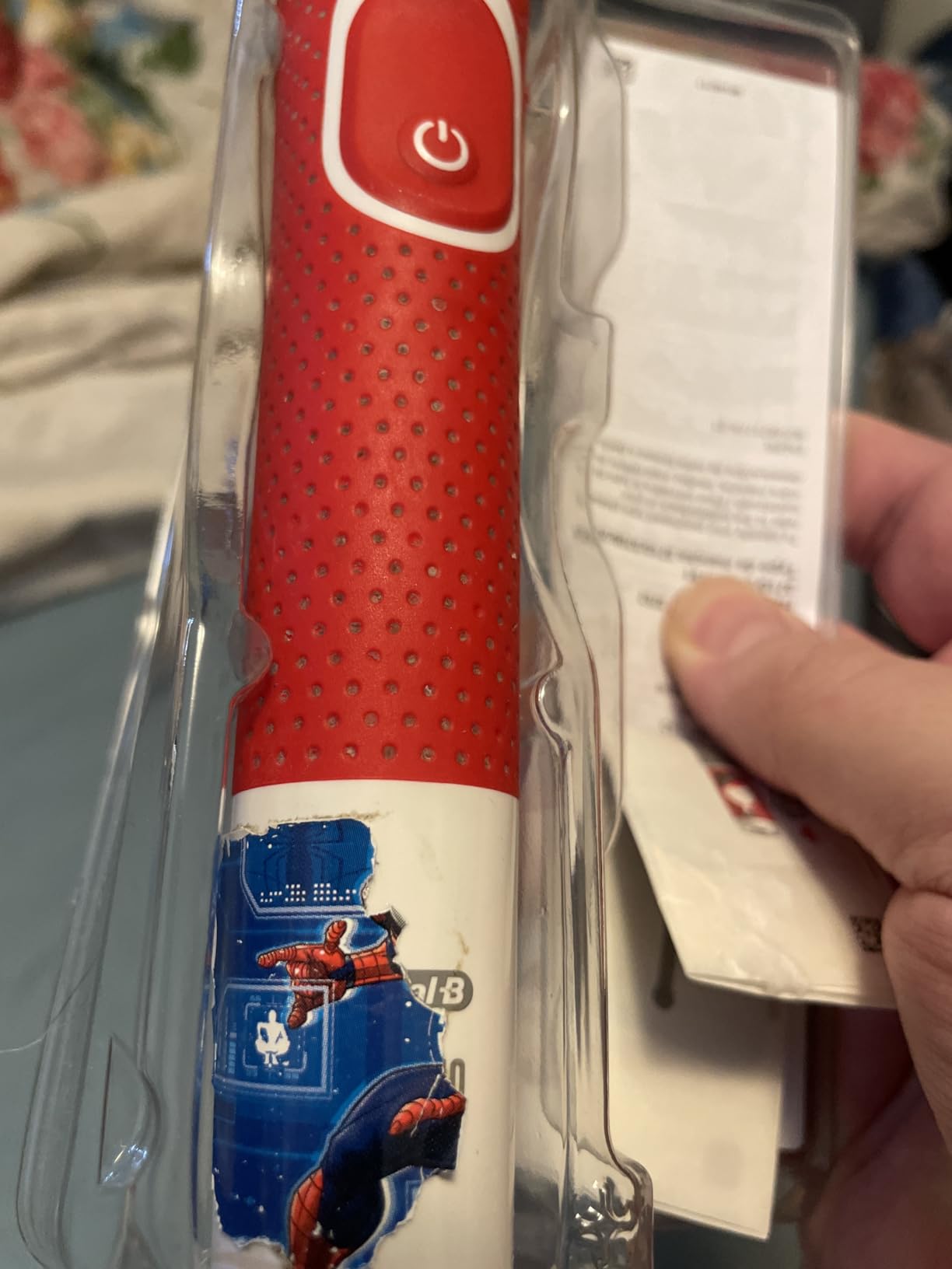 Oral-B Kids Electric Toothbrush Featuring Marvel's Spiderman, for Kids 3+ customer photo 1